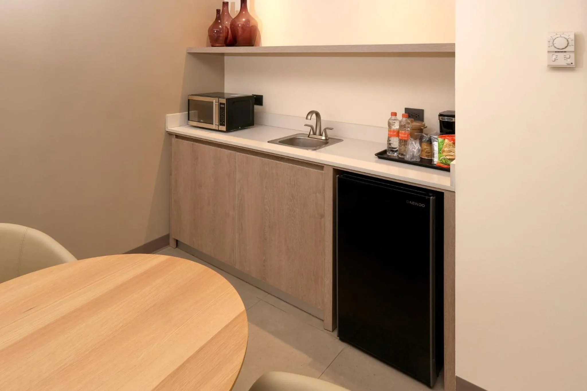 Photo of the whole room in Holiday Inn Express Monterrey Galerias-San Jeronimo by IHG