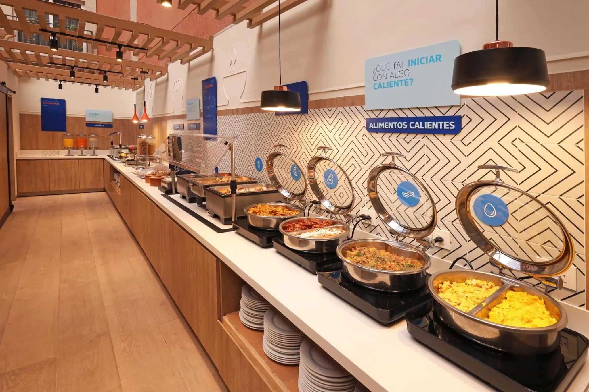 Breakfast in Holiday Inn Express Monterrey Galerias-San Jeronimo by IHG