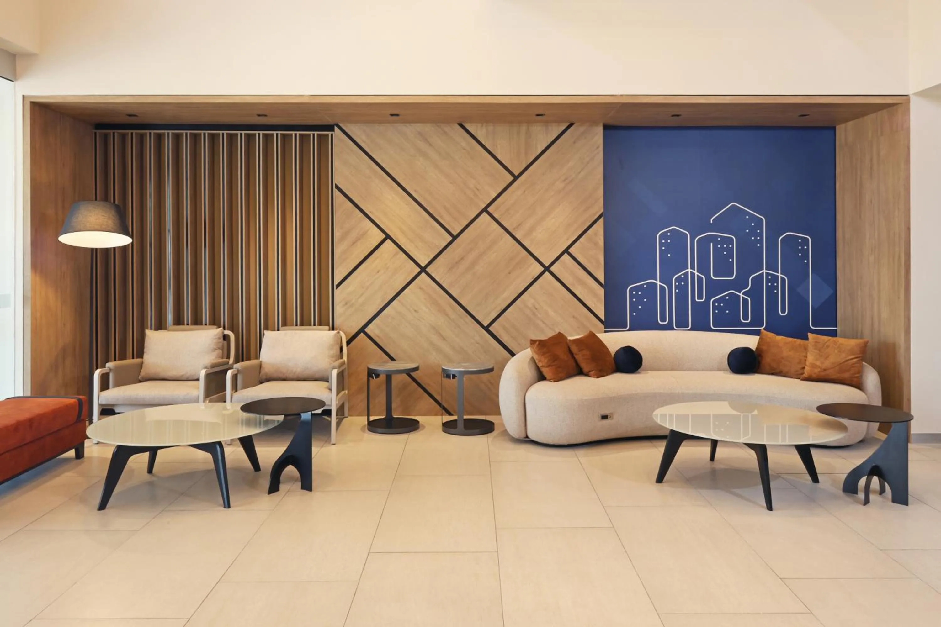 Lobby or reception in Holiday Inn Express Monterrey Galerias-San Jeronimo by IHG