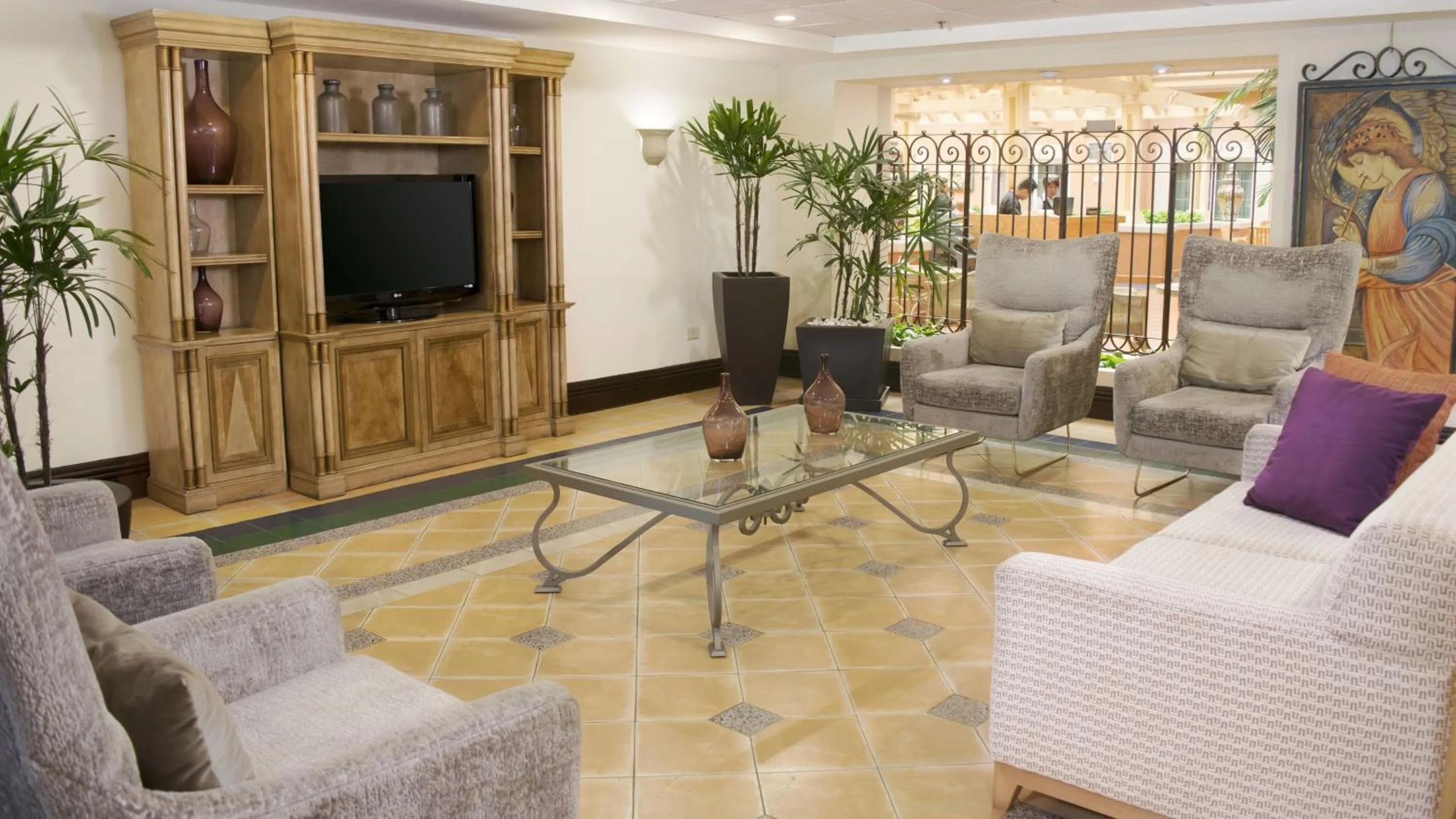 Property building in Holiday Inn Express Monterrey Galerias-San Jeronimo by IHG