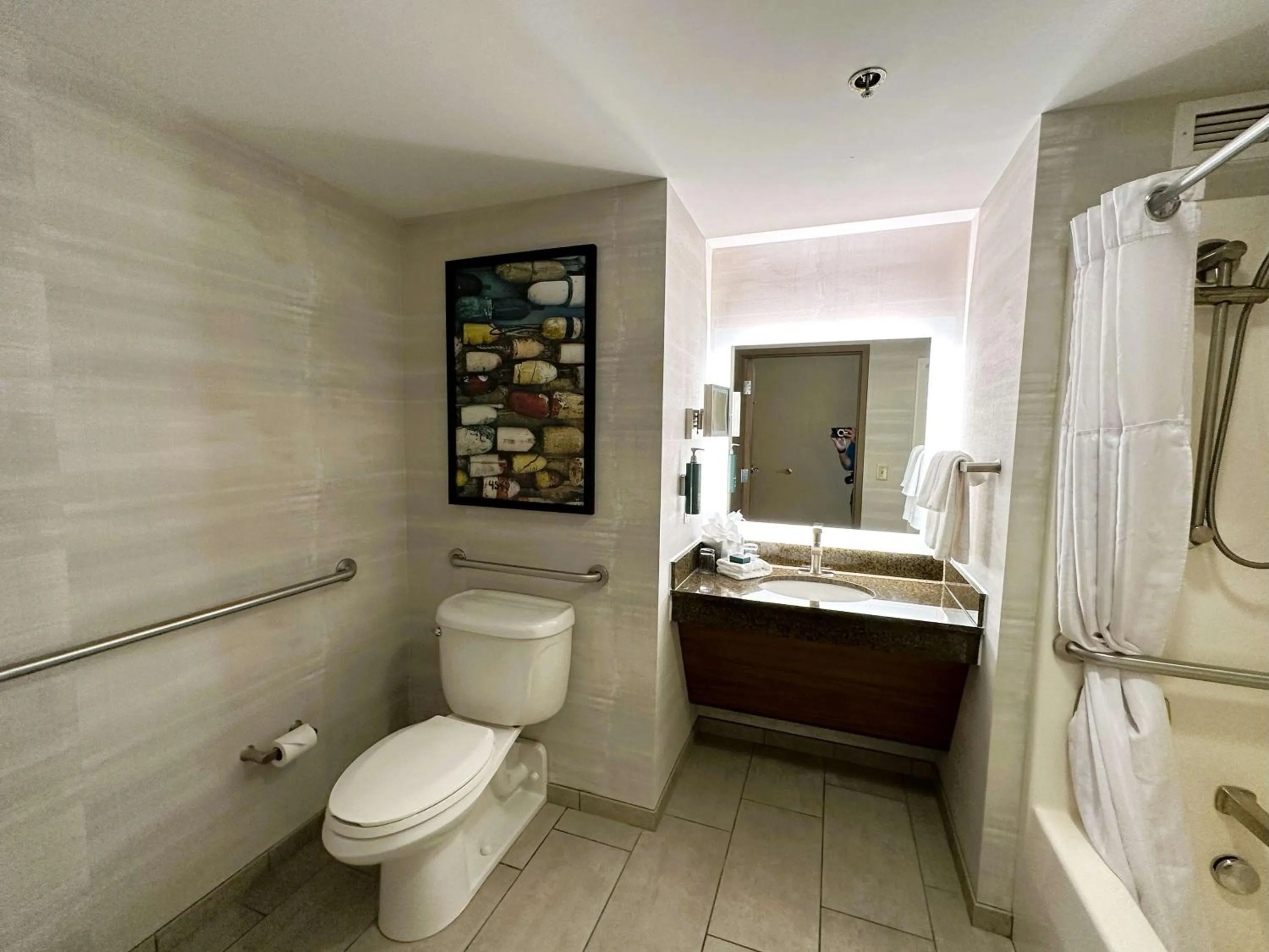 Bathroom in DoubleTree by Hilton Bay City - Riverfront