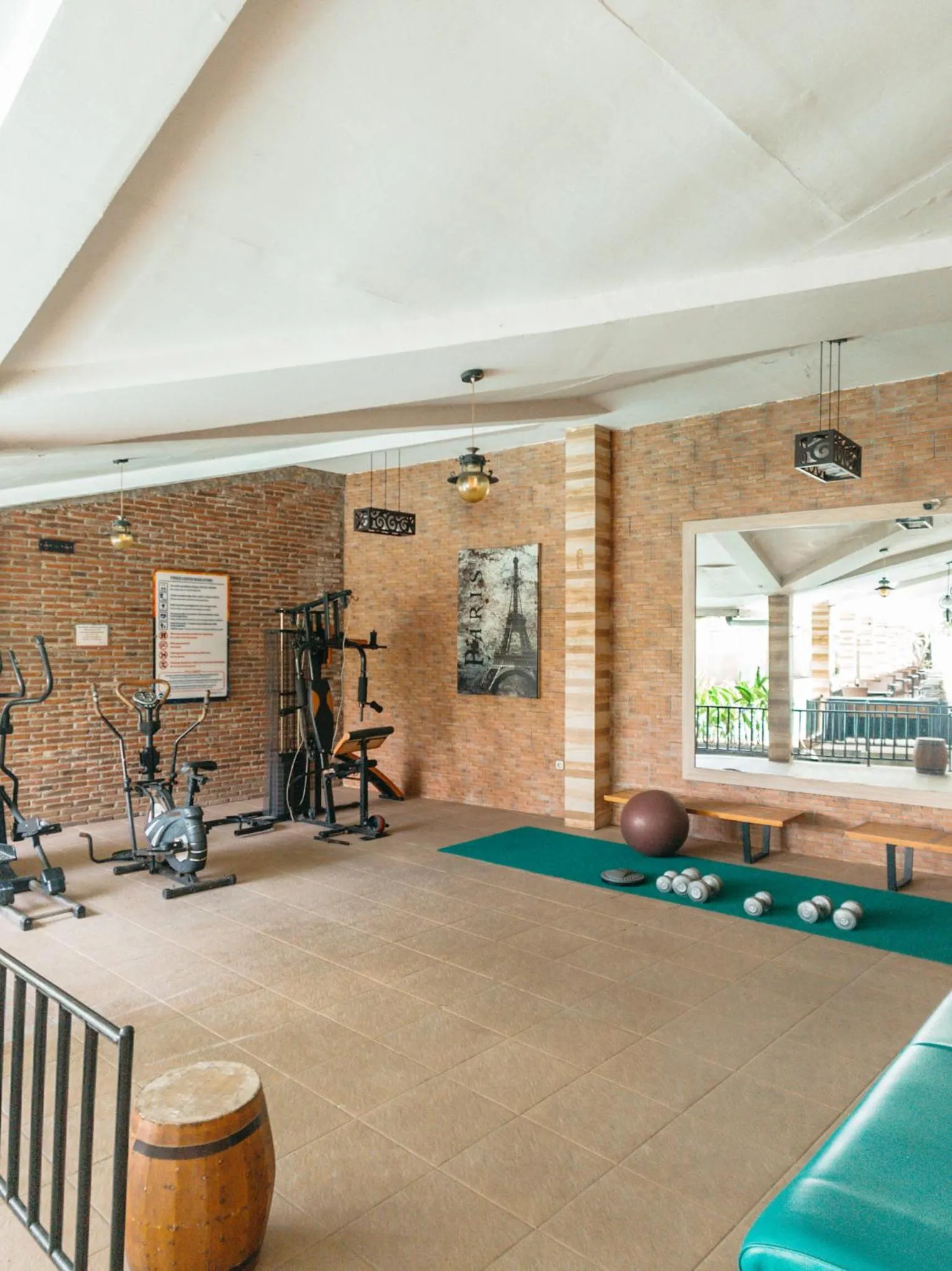 Fitness centre/facilities in Meotel Purwokerto