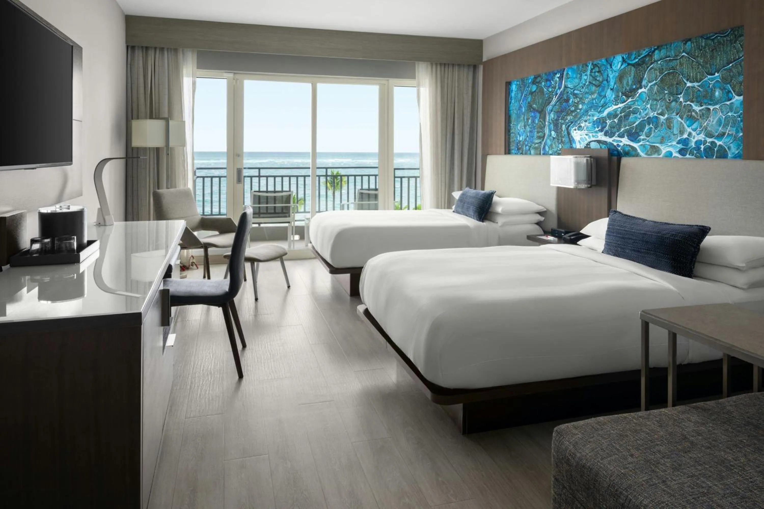 Photo of the whole room, Bed in San Juan Marriott Resort and Stellaris Casino