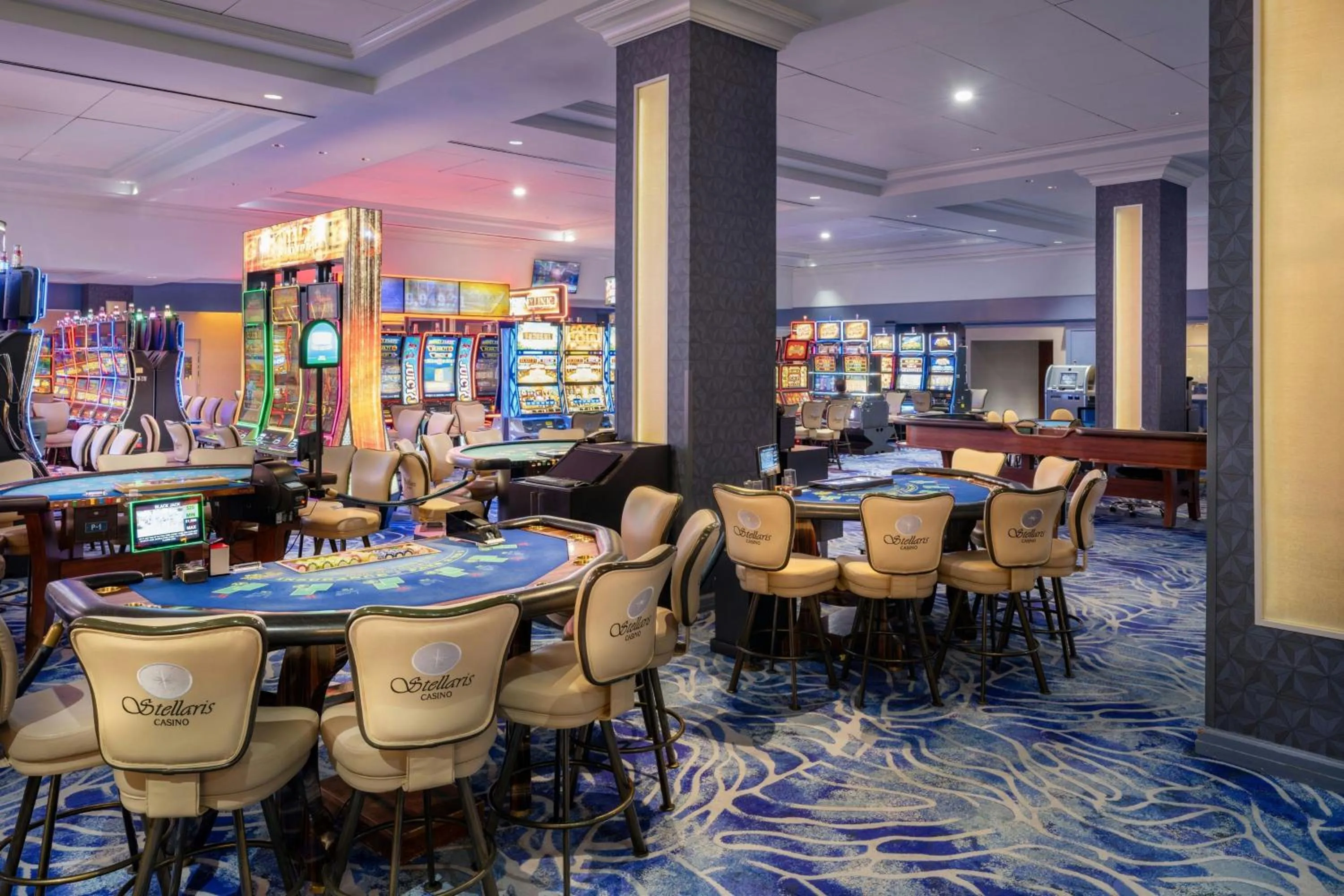 Casino in San Juan Marriott Resort and Stellaris Casino
