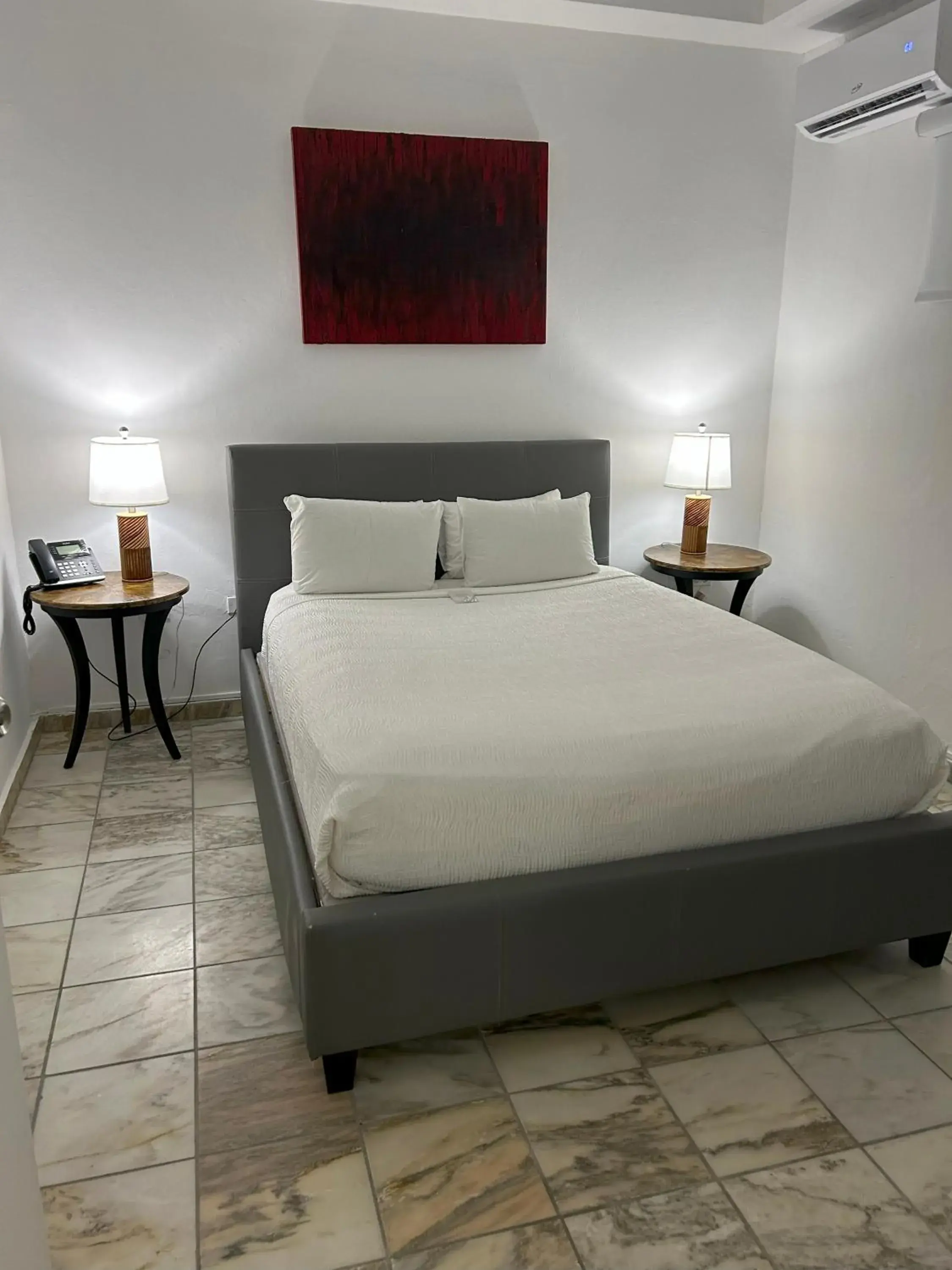 Executive Queen Room with Two Queen Beds in Coral Princess Hotel Executive Queen Room with Two Queen Beds in Coral Princess Hotel