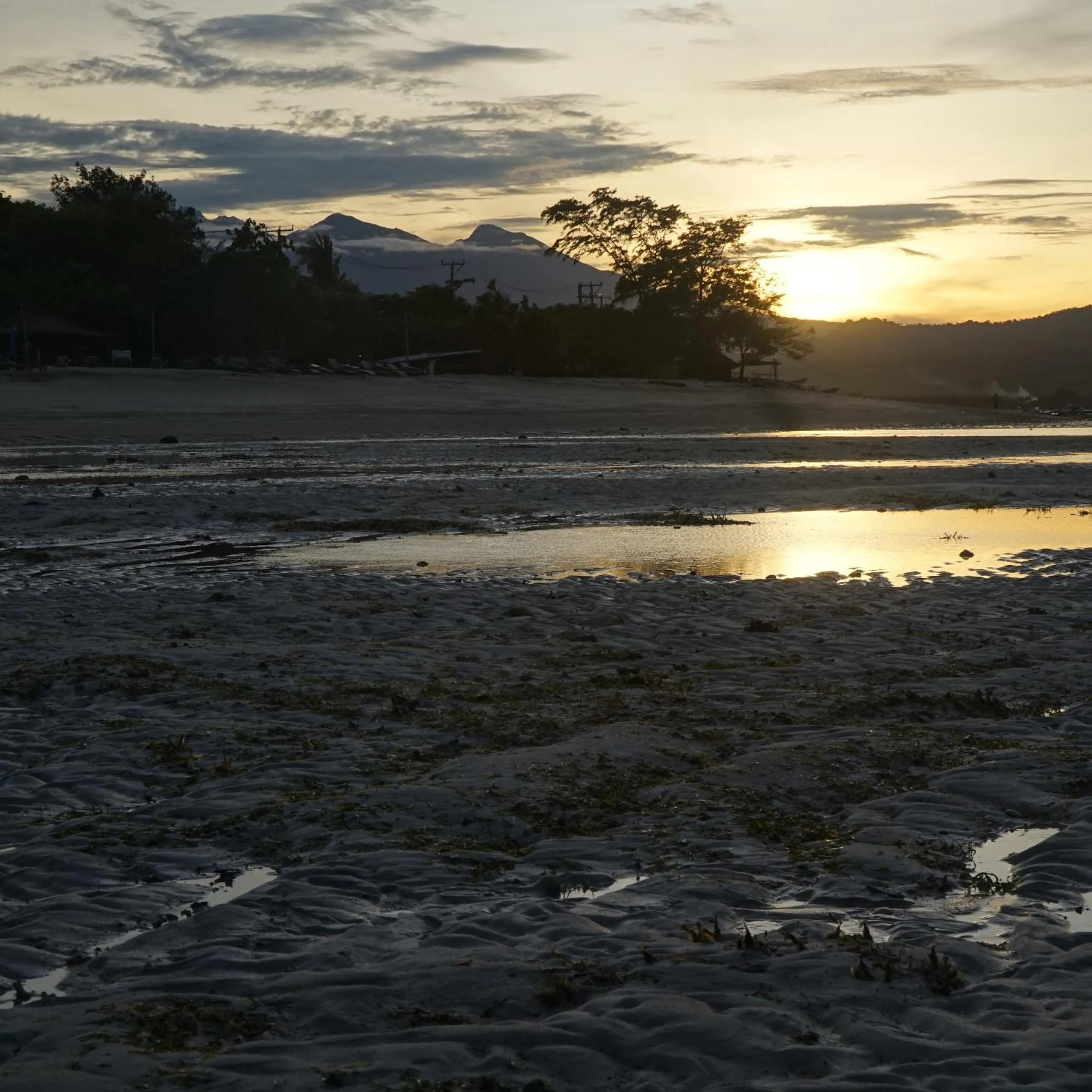 Beach in Mola2 Resort Gili Air