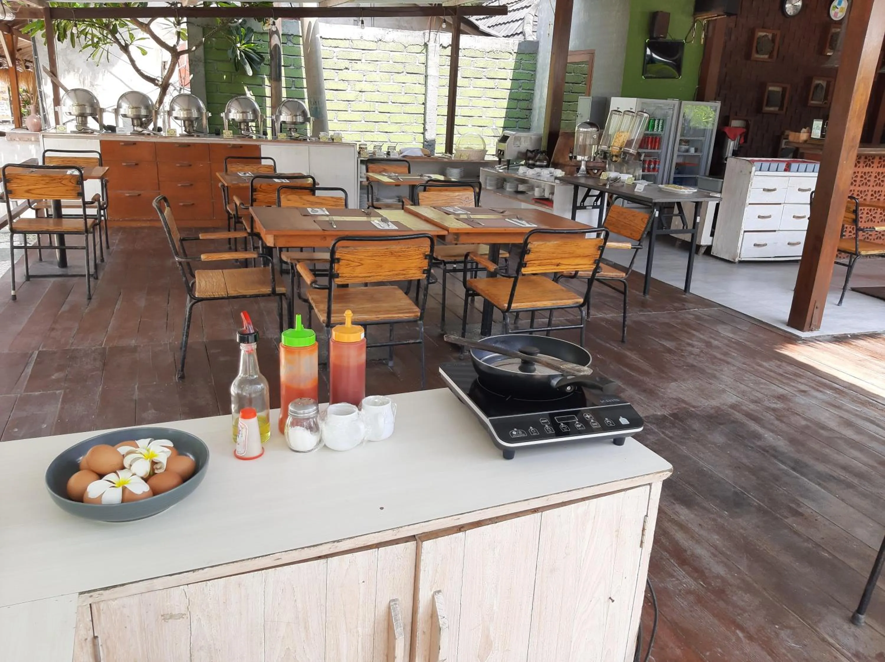 Restaurant/places to eat in Mola2 Resort Gili Air