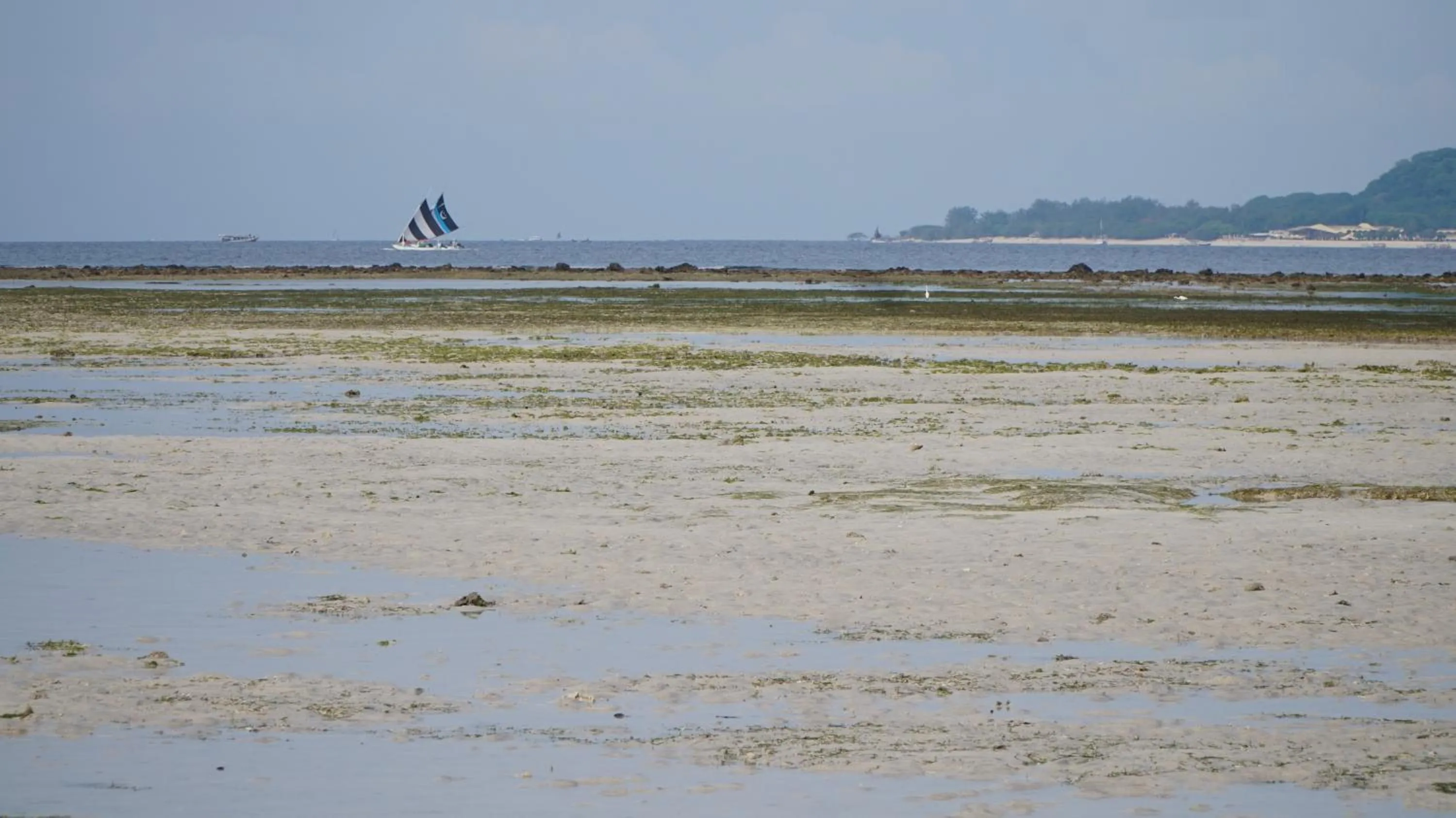 Day in Mola2 Resort Gili Air