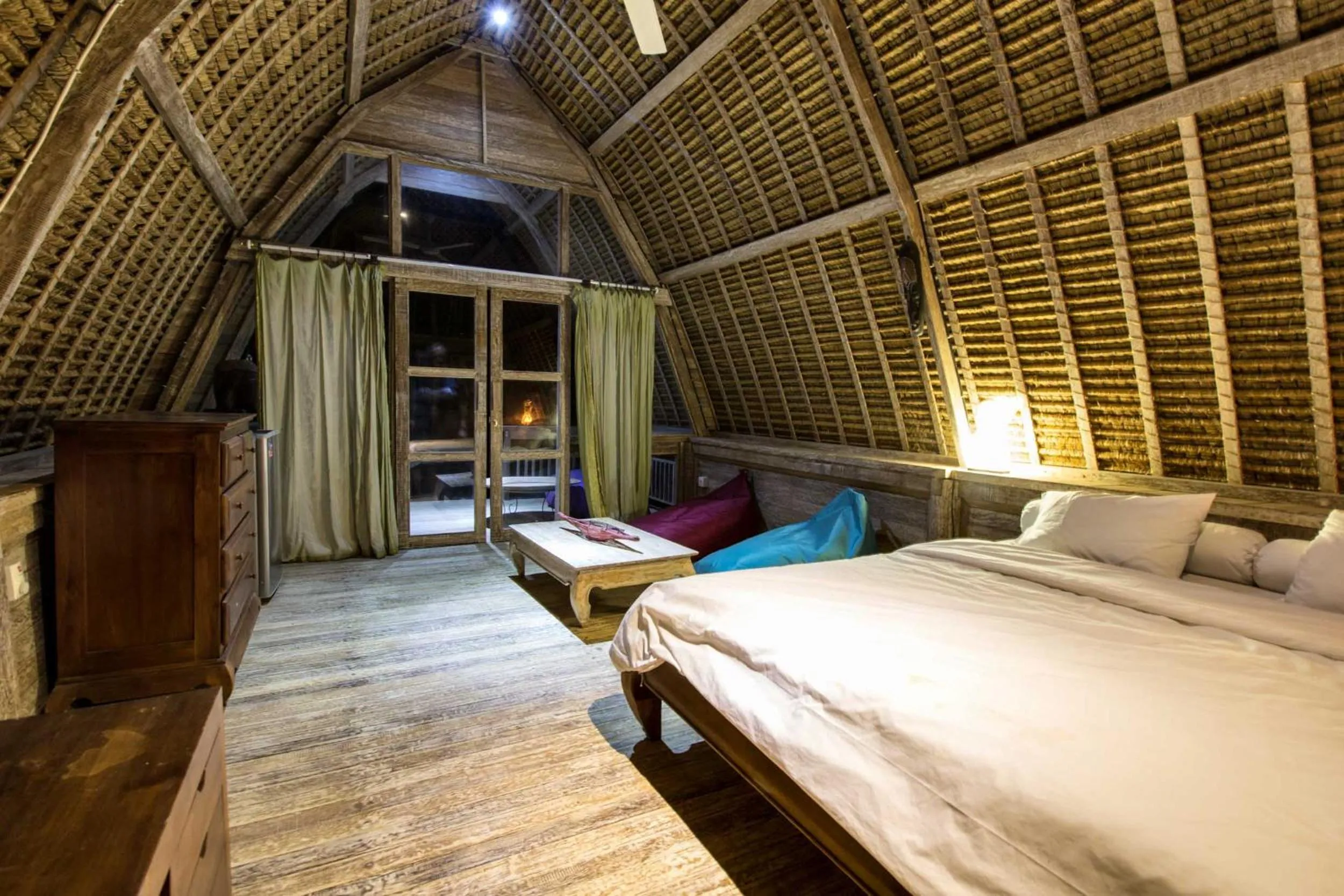 Bedroom, Bed in Gipsy Beach Bungalows