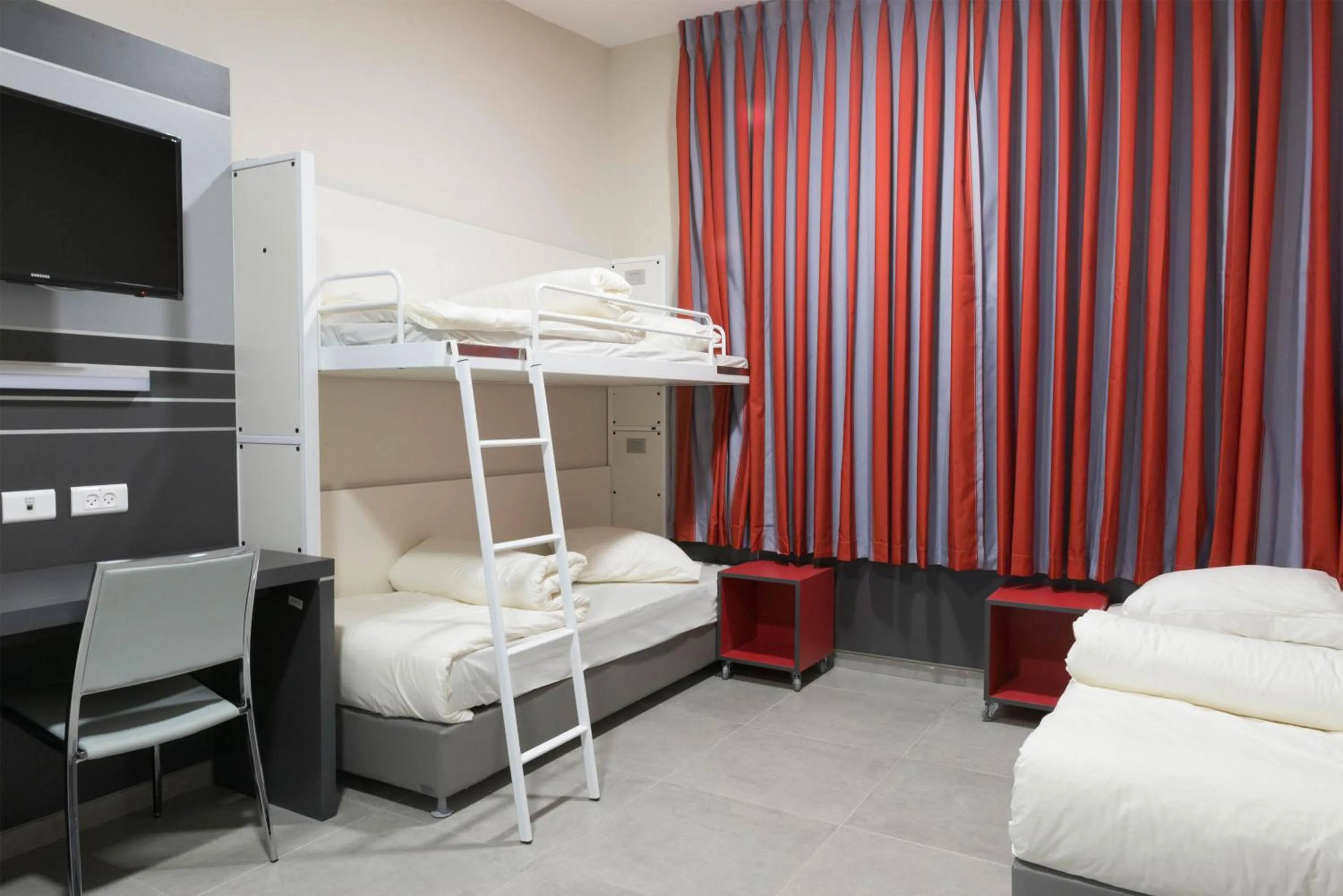 Photo of the whole room, Bed in HI - Haifa Hostel
