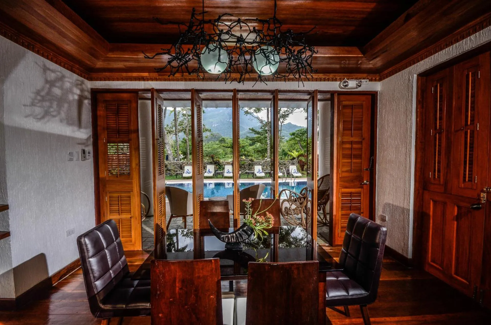 Dining area in Daluyon Beach and Mountain Resort