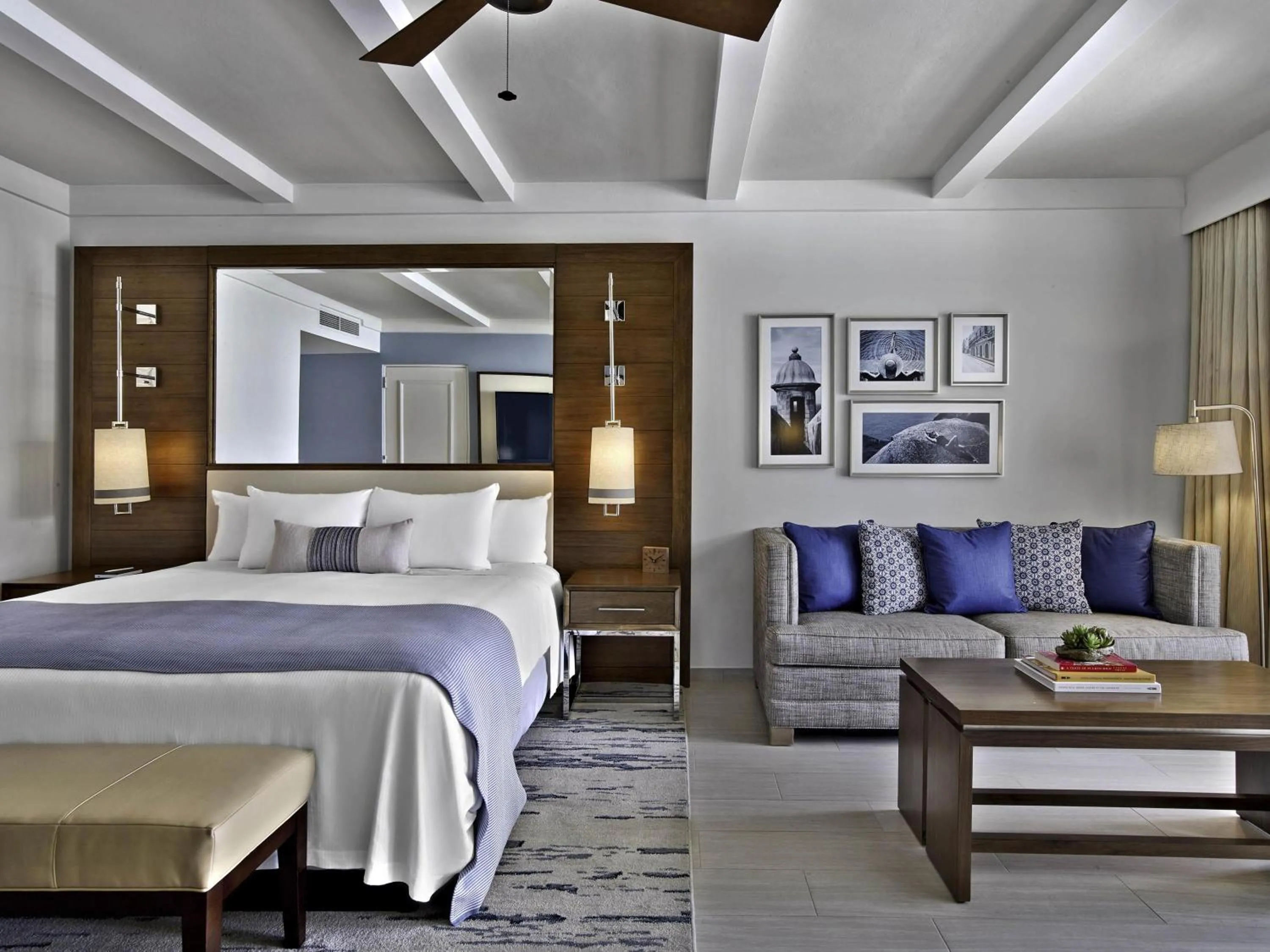 Bedroom, Bed in Fairmont El San Juan Hotel