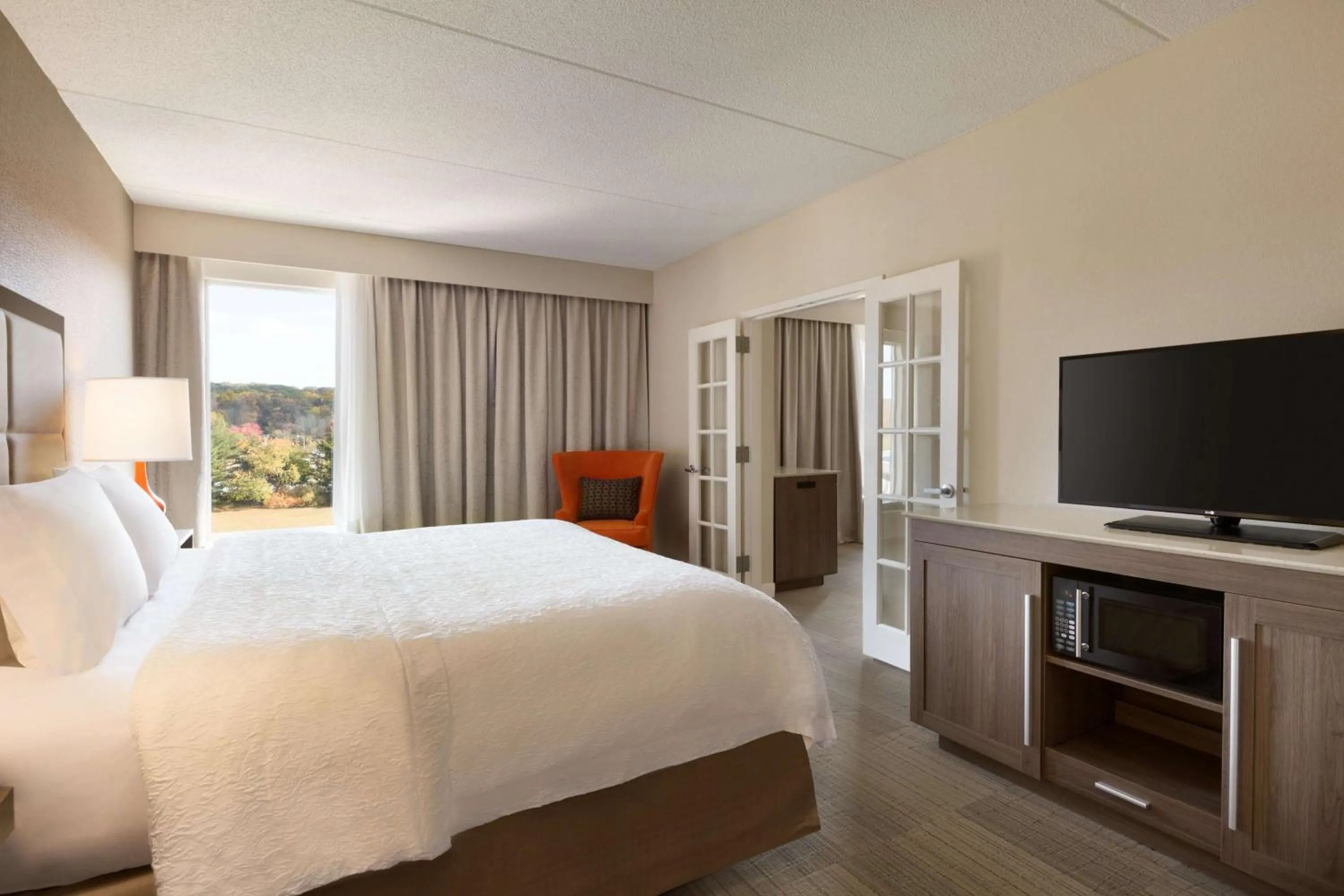 Bed in Hampton Inn Denville-Rockaway-Parsippany