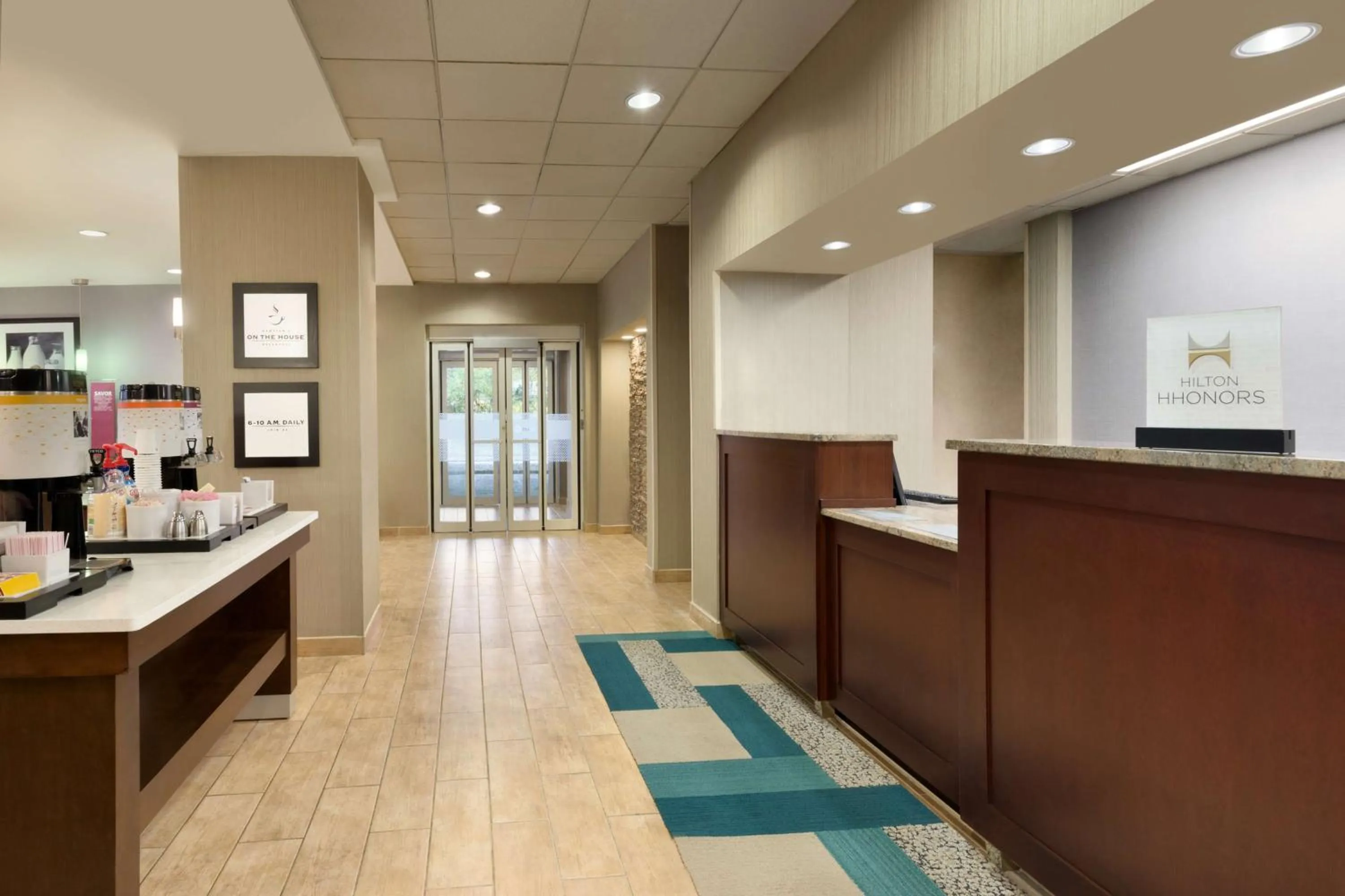 Lobby or reception in Hampton Inn Denville-Rockaway-Parsippany