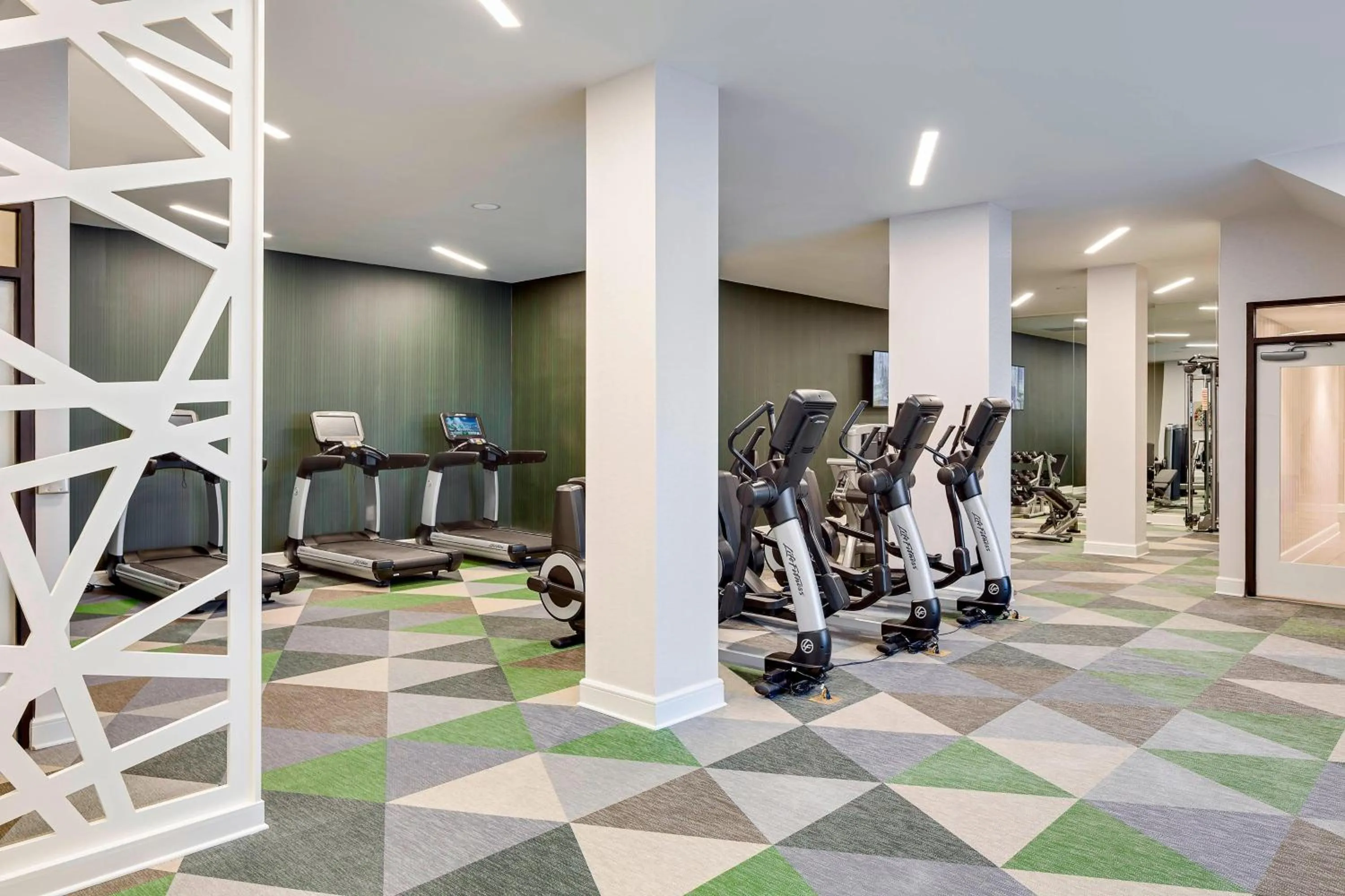 Fitness centre/facilities in North Charleston Marriott