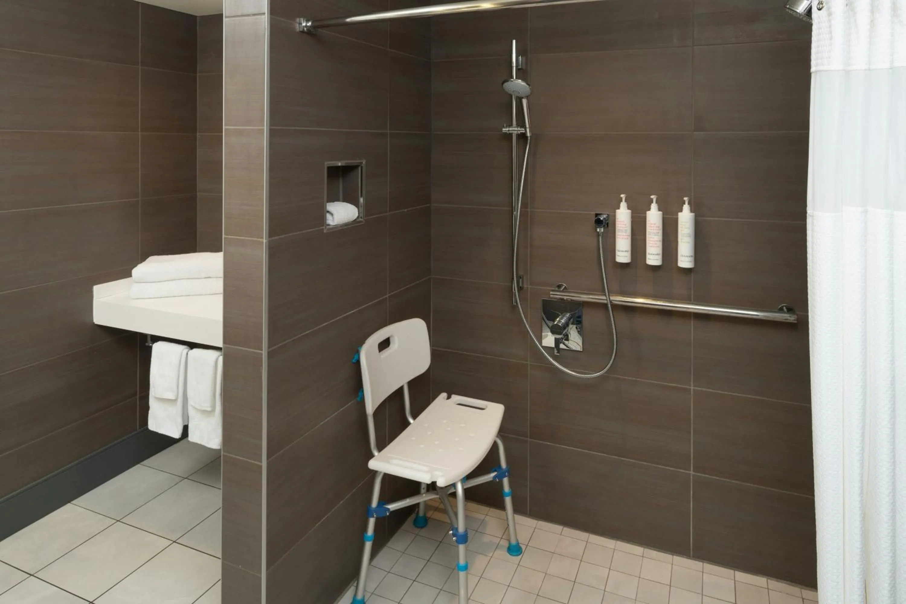 Bathroom in North Charleston Marriott