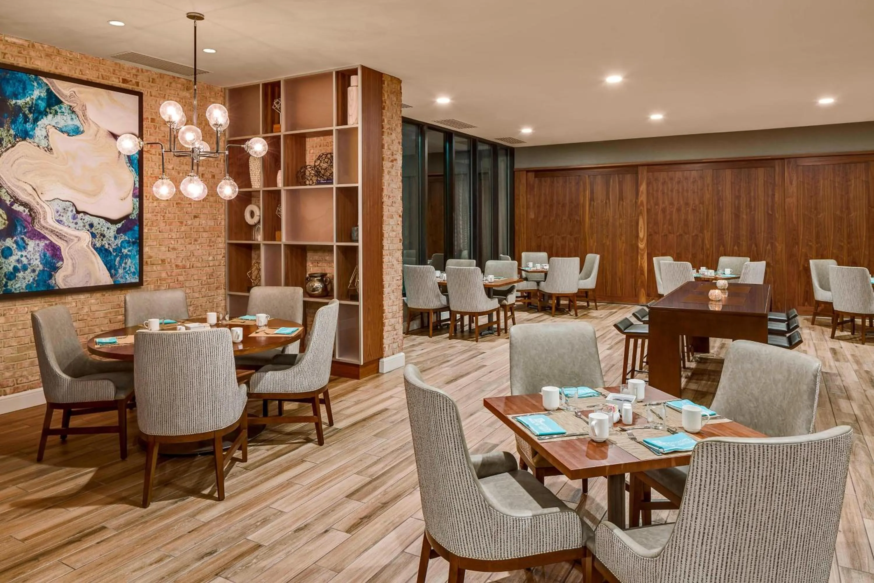 Restaurant/places to eat in North Charleston Marriott