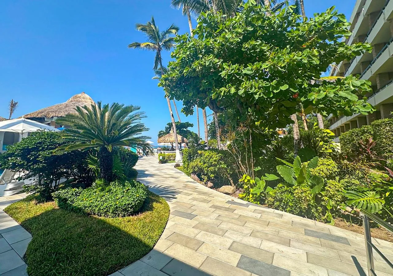 Garden in The Palms Resort of Mazatlan
