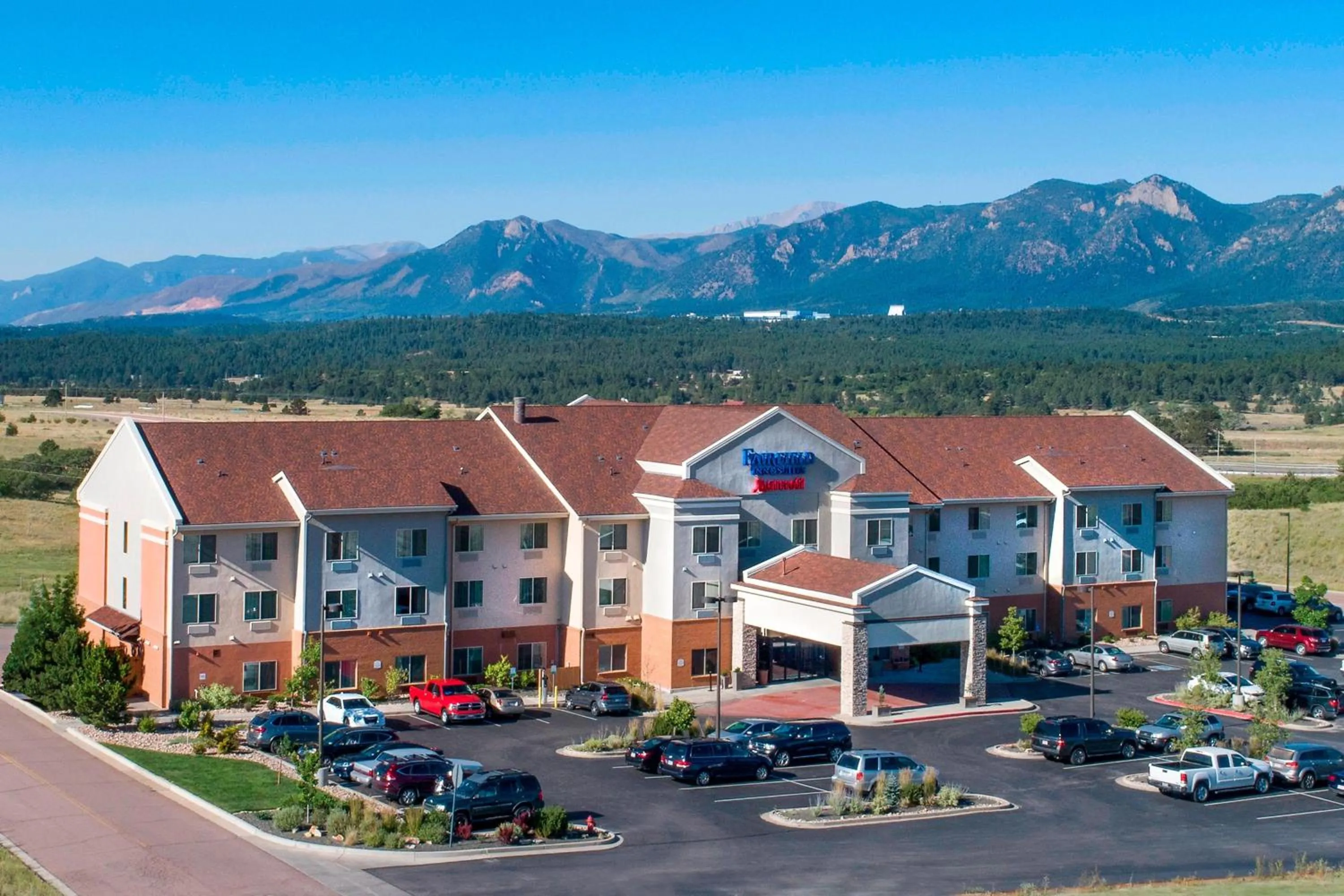 Property building in Fairfield Inn and Suites by Marriott Colorado Springs North Air Force Academy