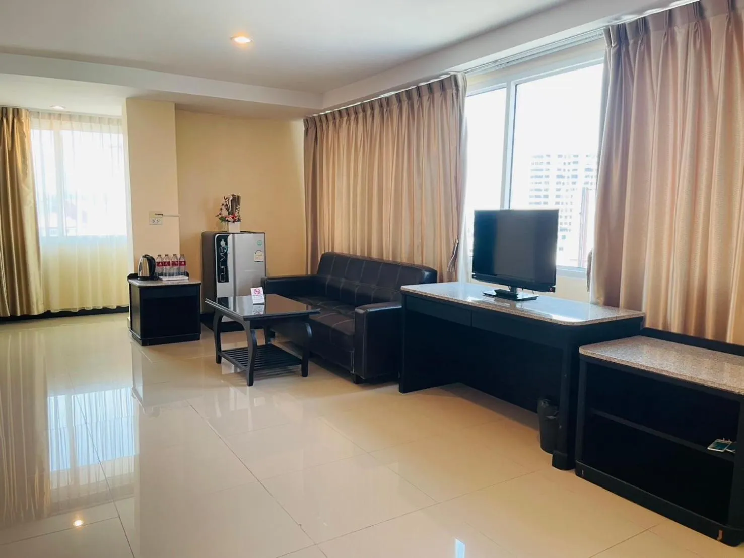 Area and facilities in The Grand Day Night