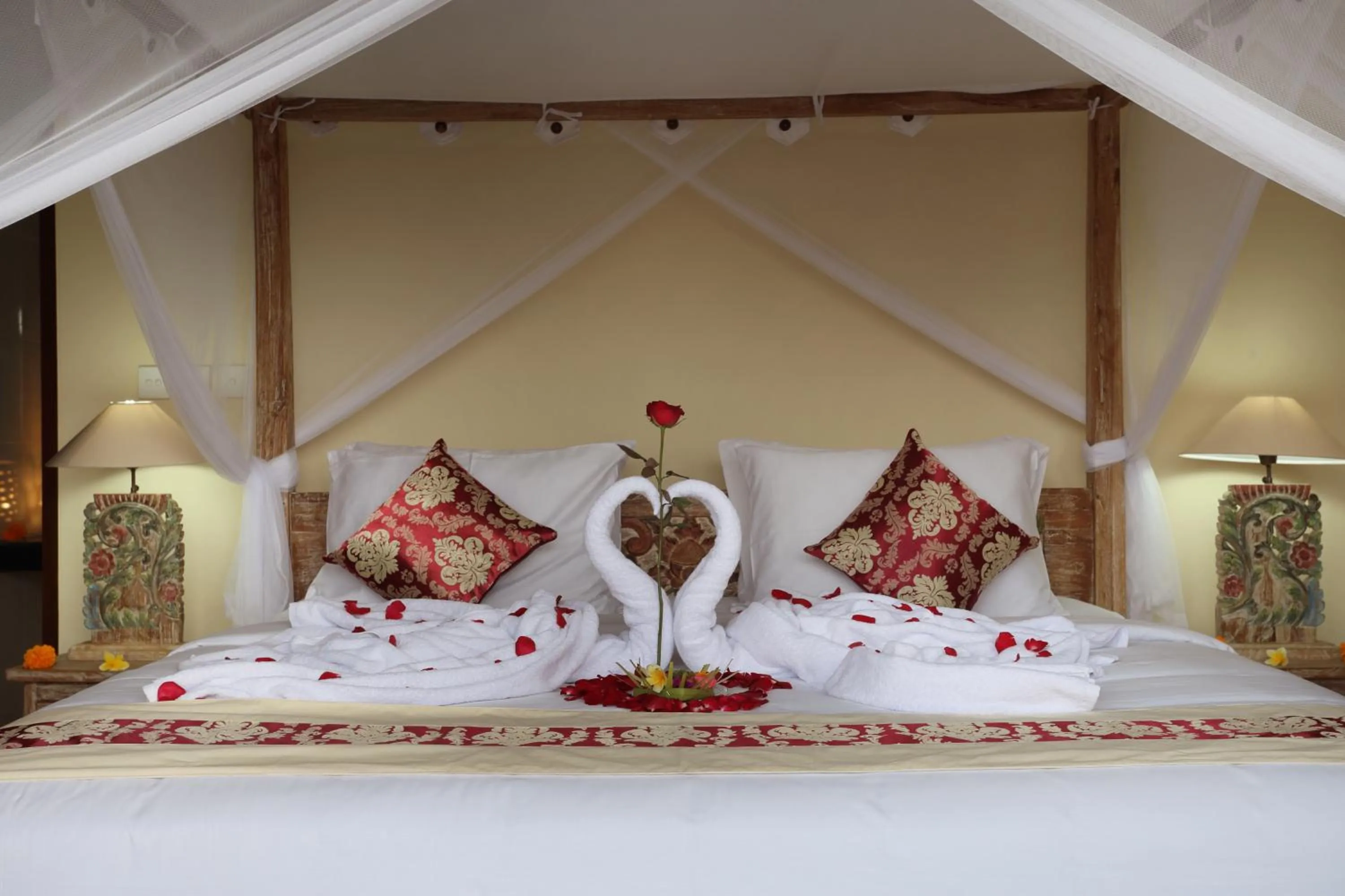 Decorative detail, Bed in Ashanti Villa Ubud