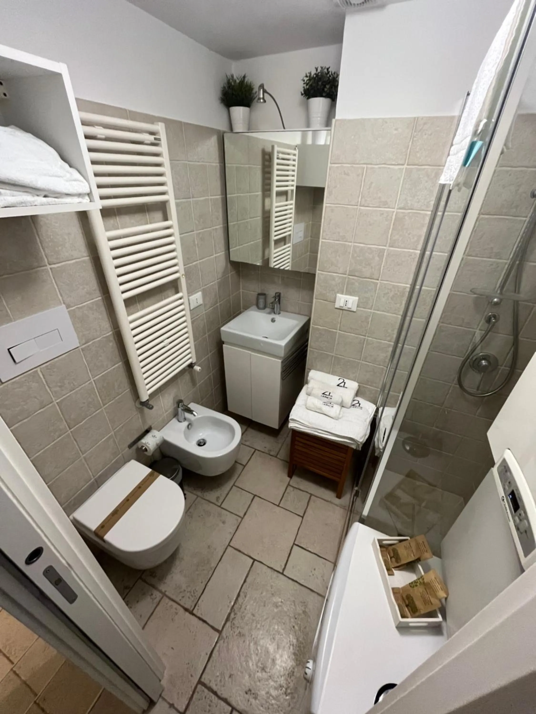 Shower in Ostuni 21mq Suite Homes