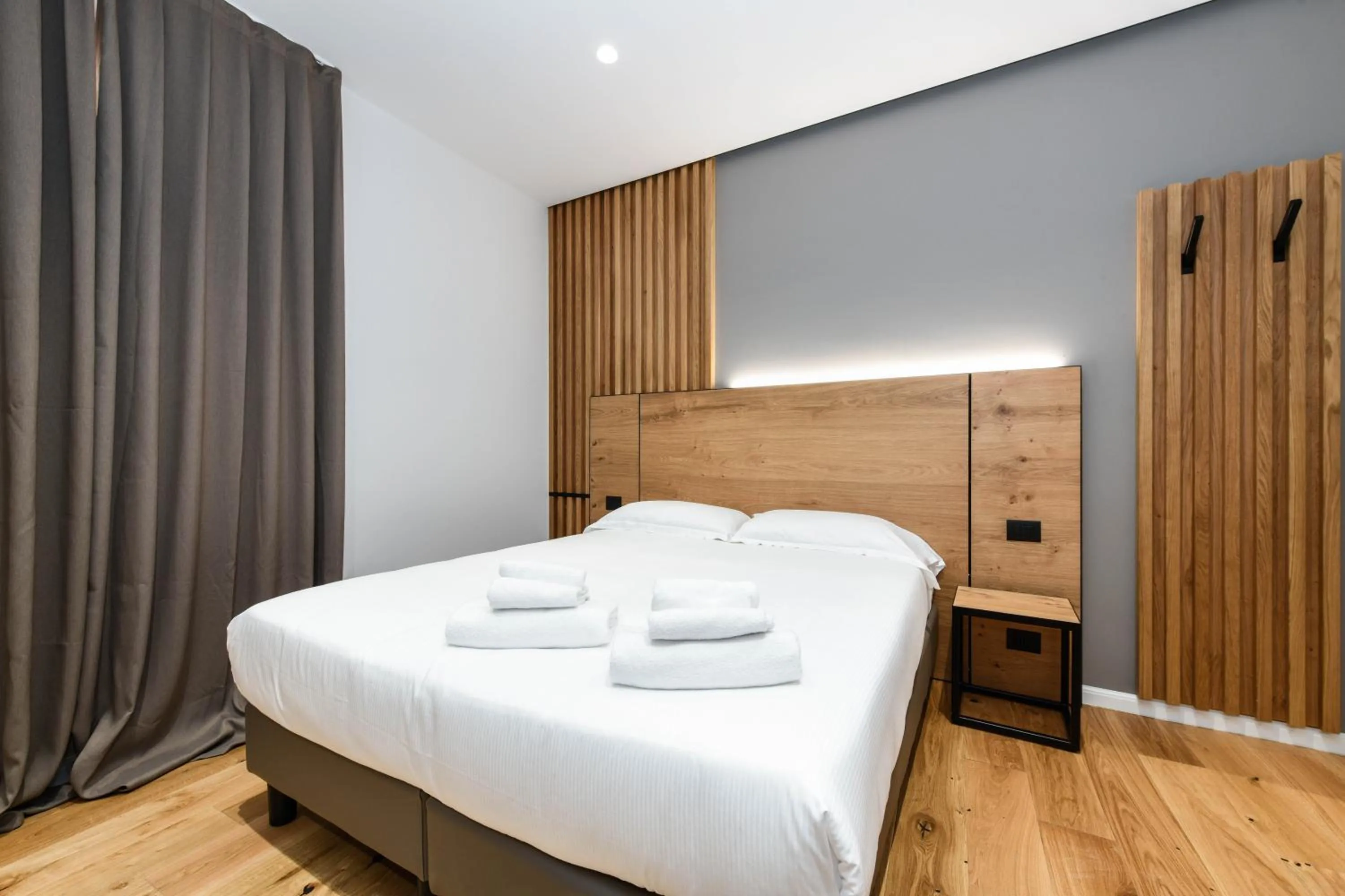 Bedroom, Bed in Hotel Arya by Mauro