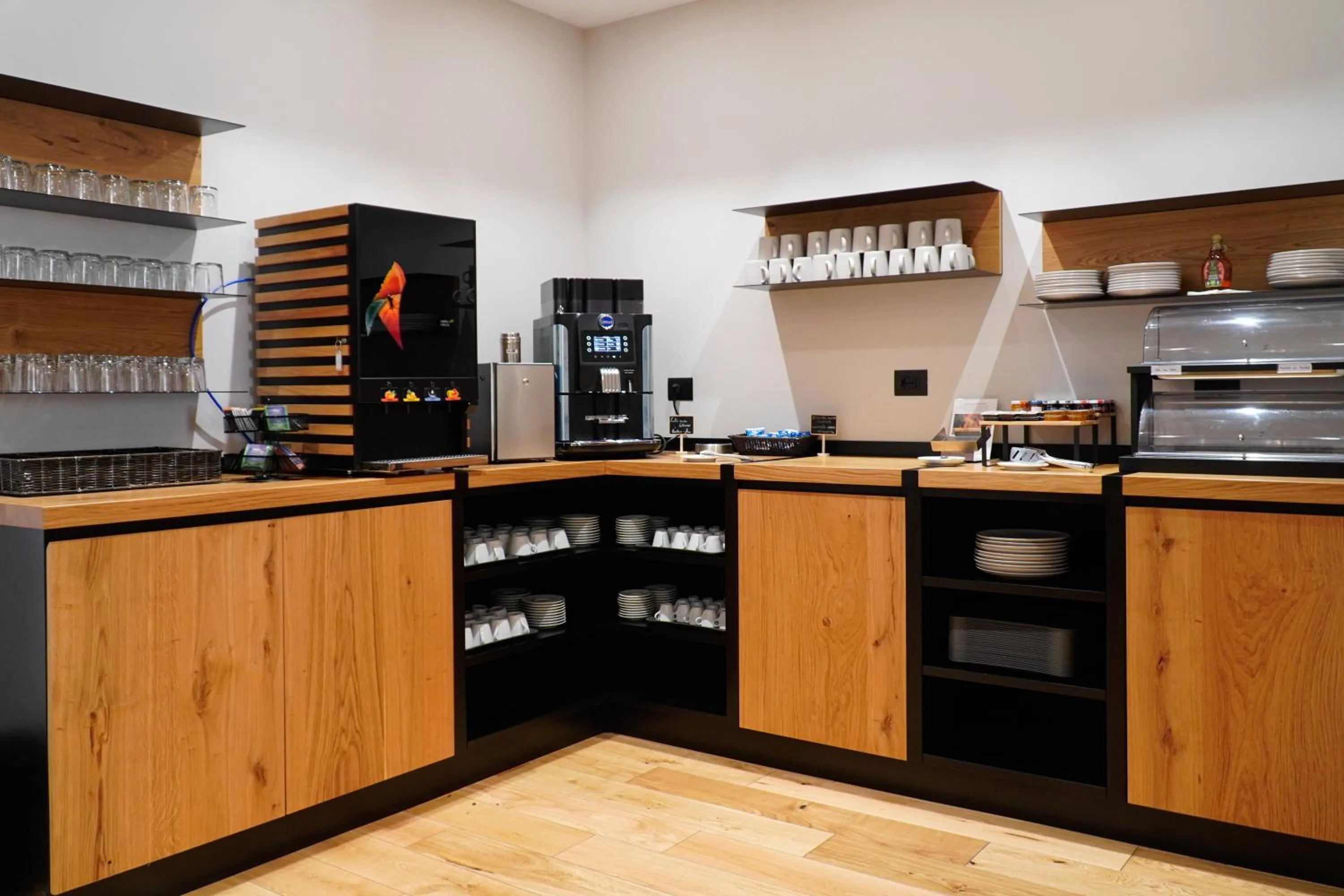 Breakfast in Hotel Arya by Mauro