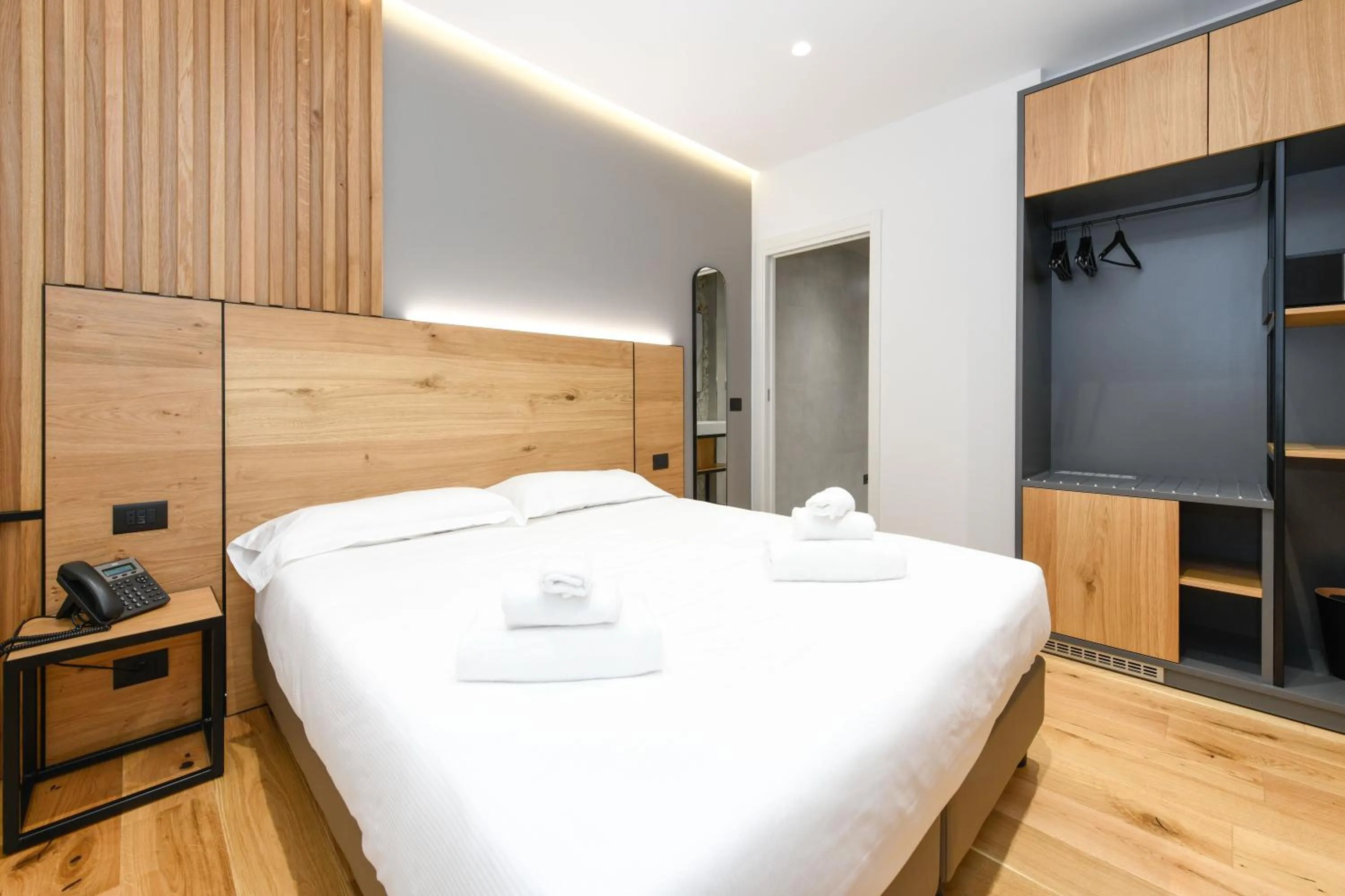 Bed in Hotel Arya by Mauro