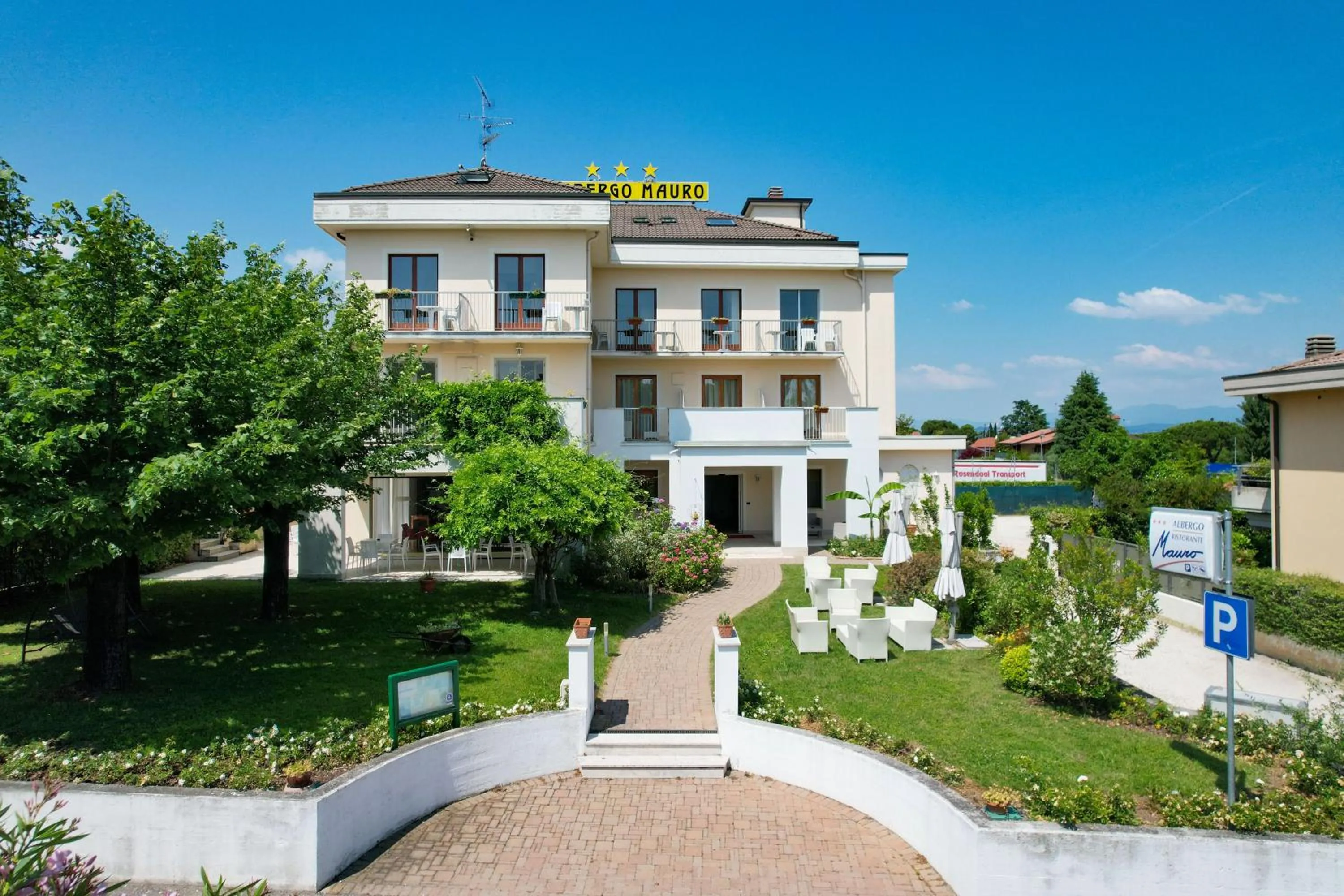 Property building in Hotel Arya by Mauro