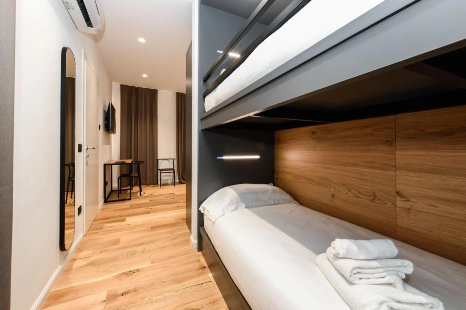 bunk bed, Bed in Best Western Hotel Arya