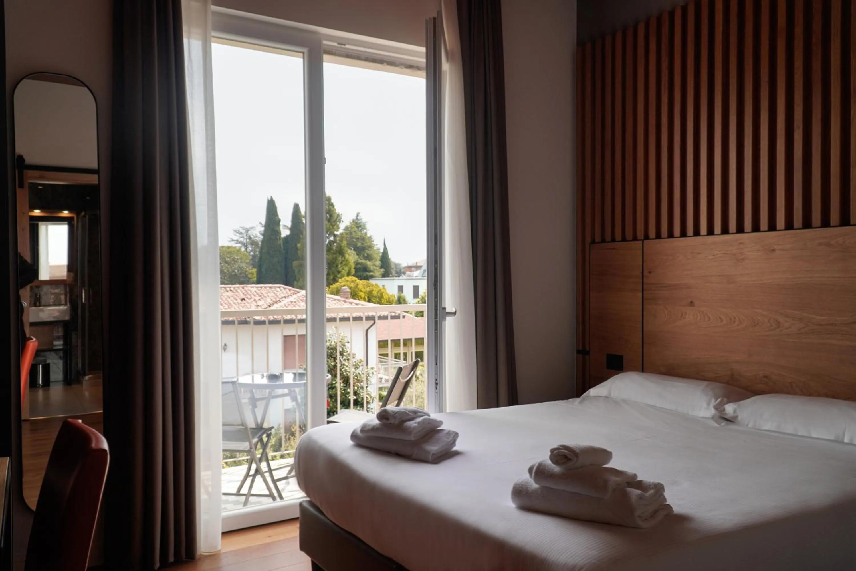 Bed in Hotel Arya by Mauro