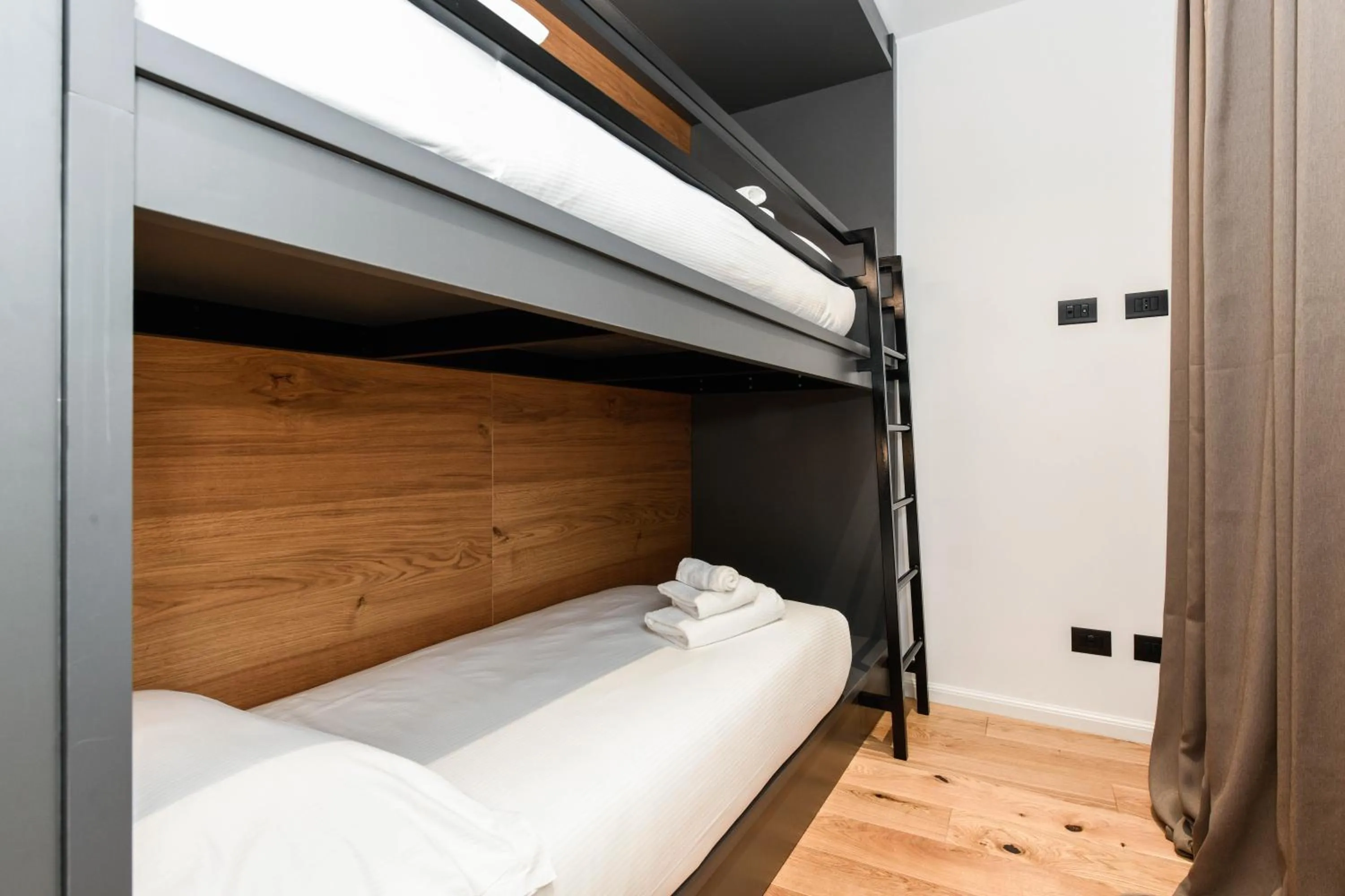 bunk bed, Bed in Hotel Arya by Mauro