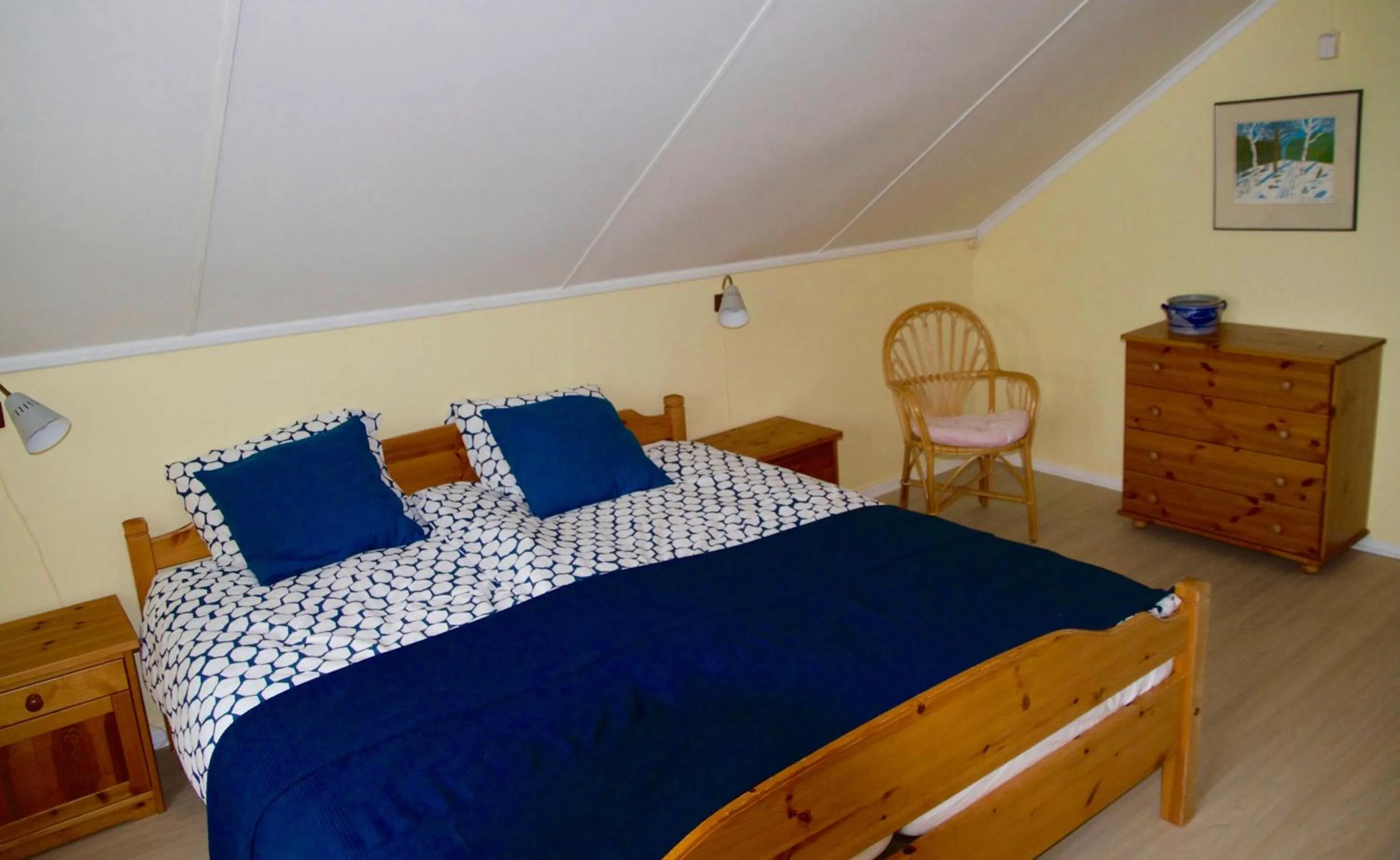 Photo of the whole room, Bed in THE LODGE Torsby