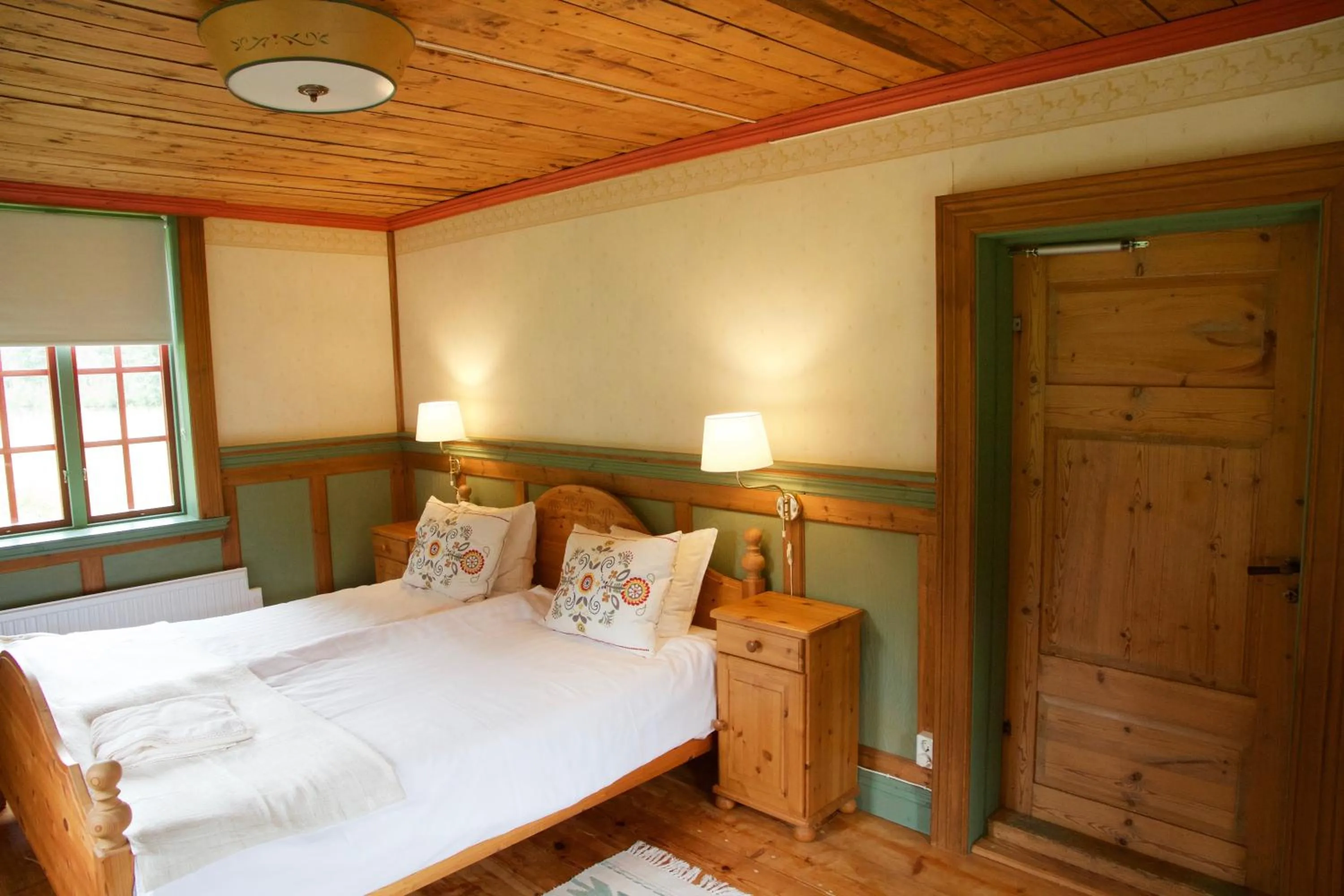 Decorative detail, Bed in THE LODGE Torsby