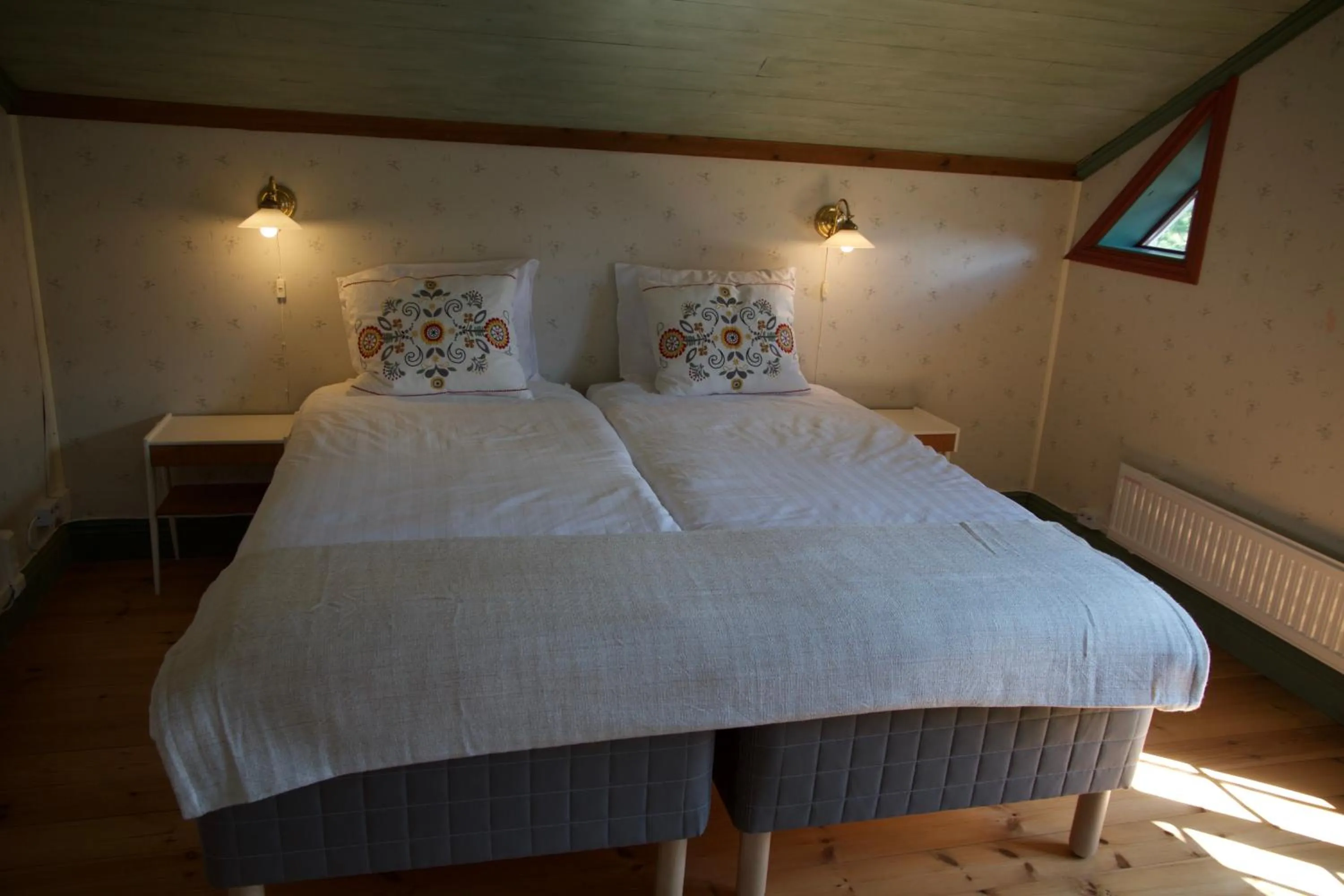 Decorative detail, Bed in THE LODGE Torsby
