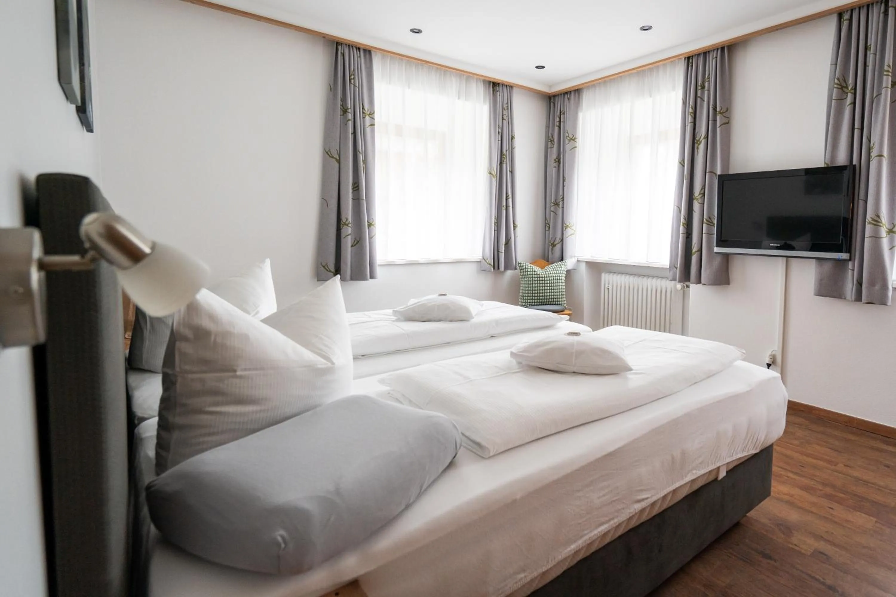 Bed in Beim Nuihausa