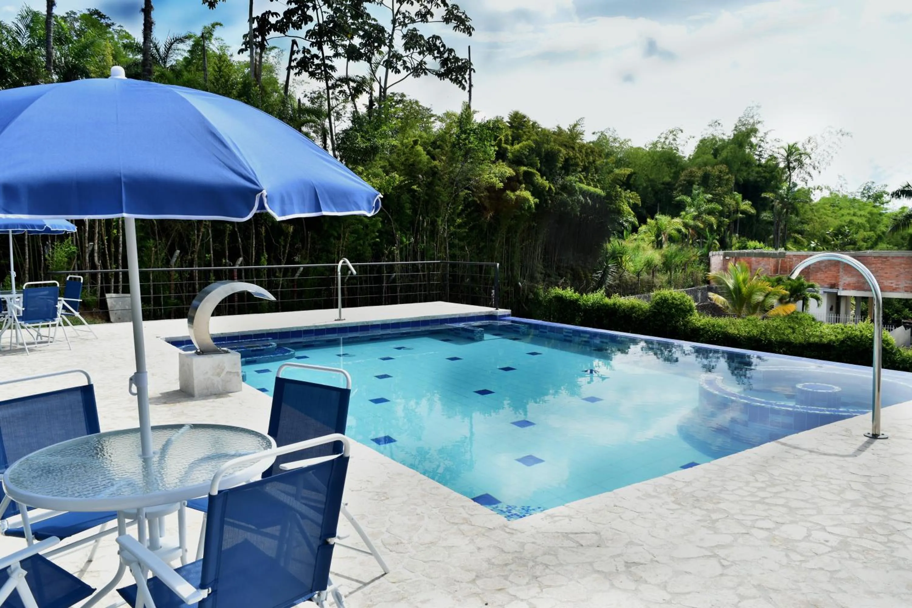 Swimming pool in Hotel Syvanna Wellness and Spa