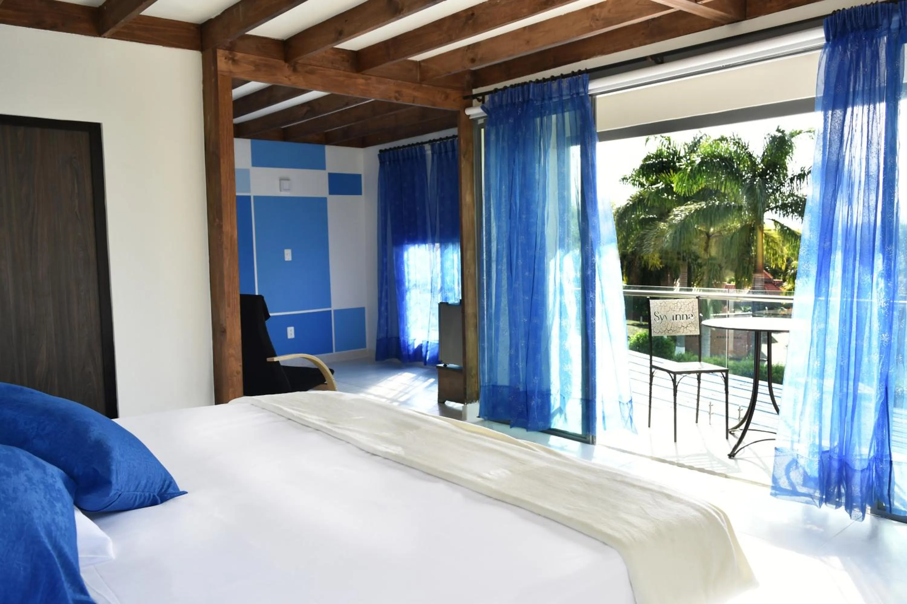 Photo of the whole room, Bed in Hotel Syvanna Wellness and Spa