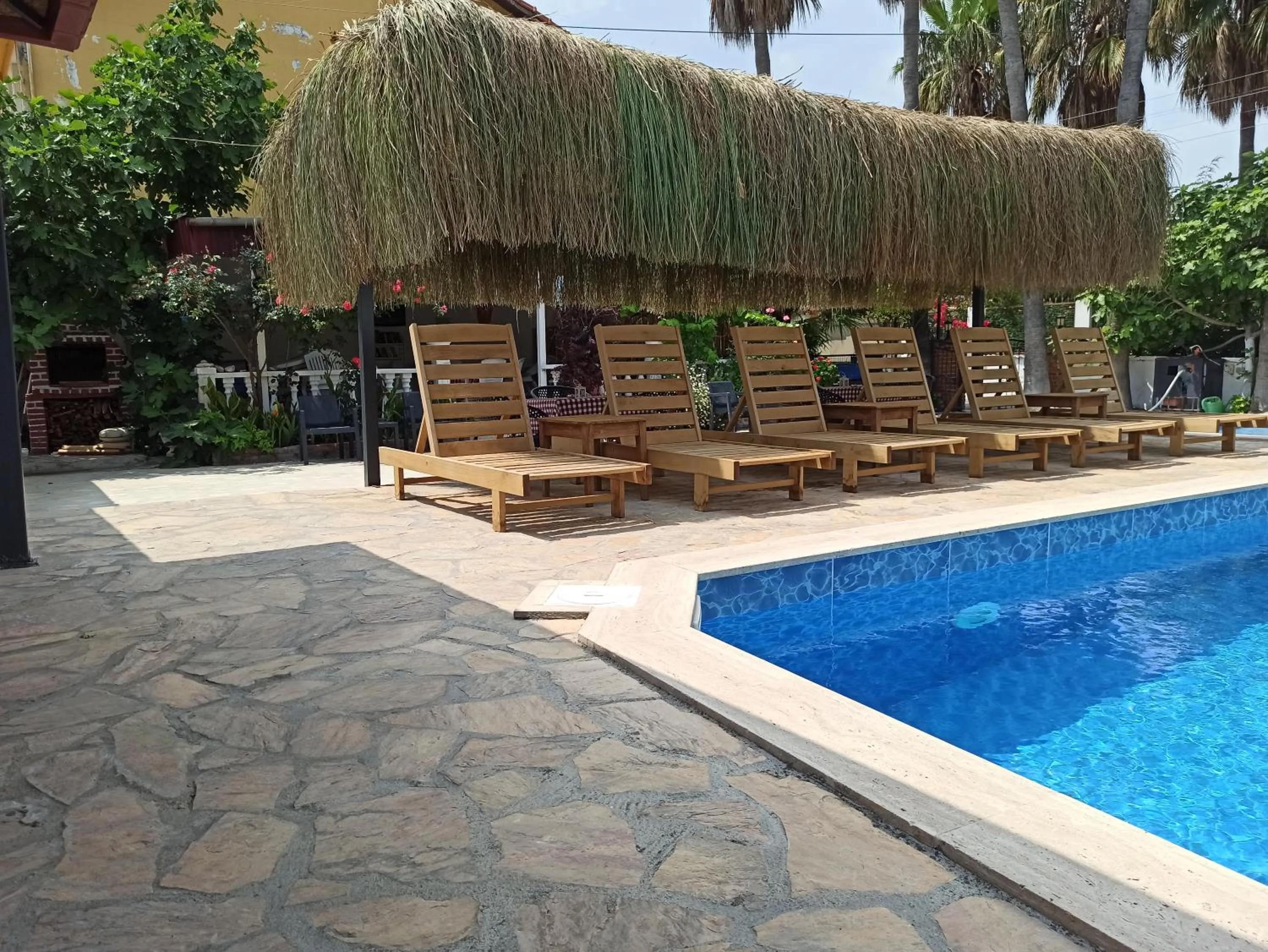 Patio in Işıl Suit Apart Otel