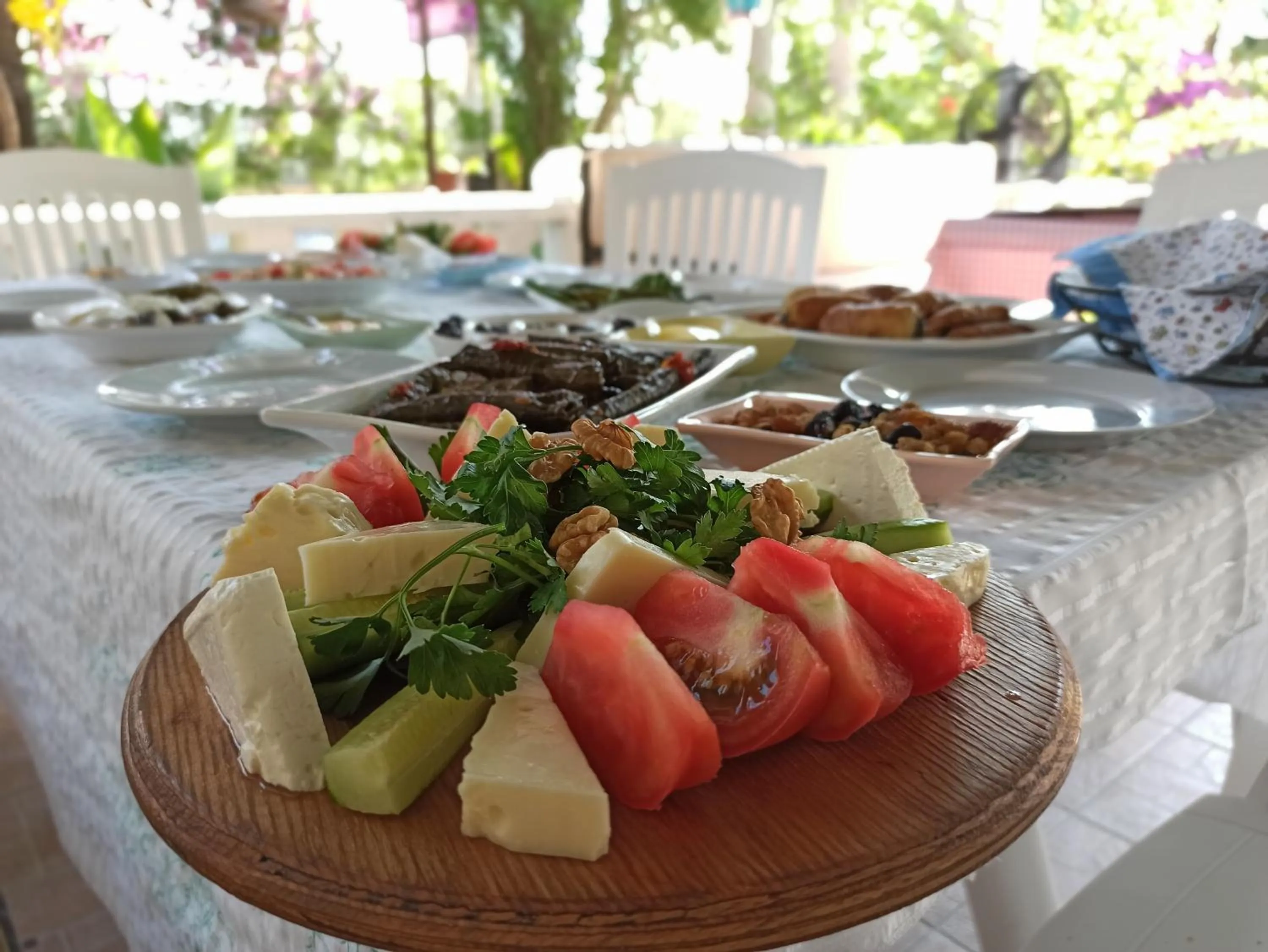 Restaurant/places to eat in Işıl Suit Apart Otel