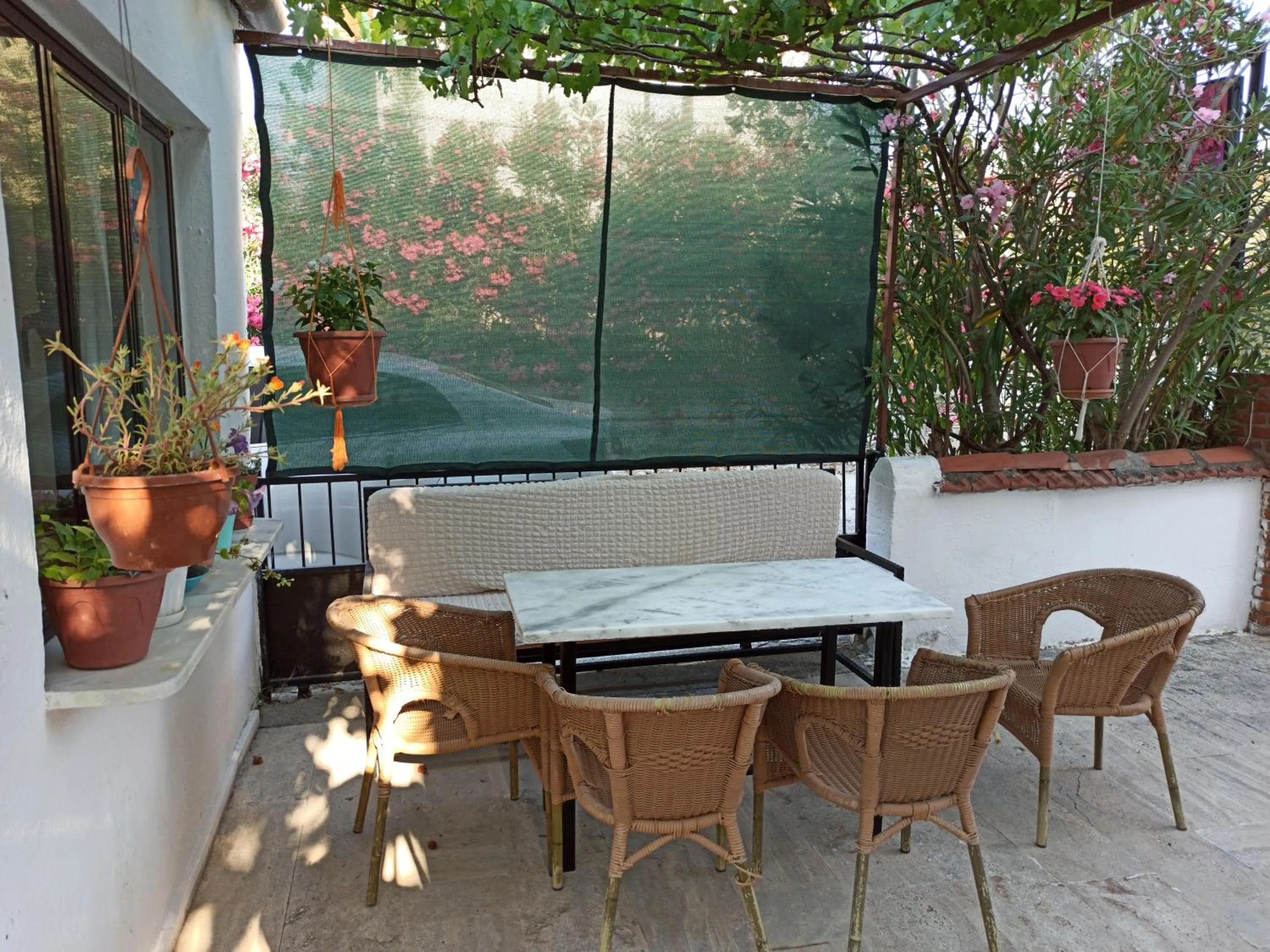 Patio in Işıl Suit Apart Otel