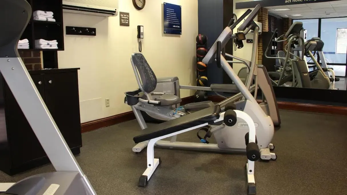 Fitness centre/facilities in Hampton Inn Danville