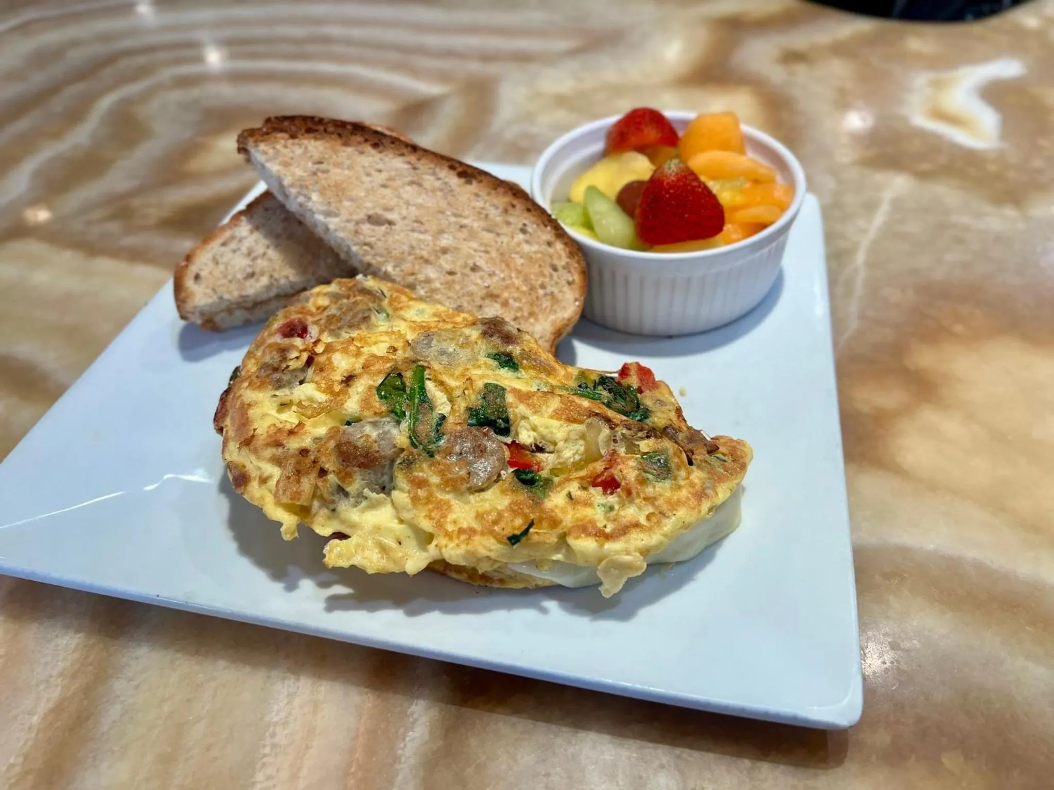 Restaurant/places to eat in Holiday Inn Effingham by IHG