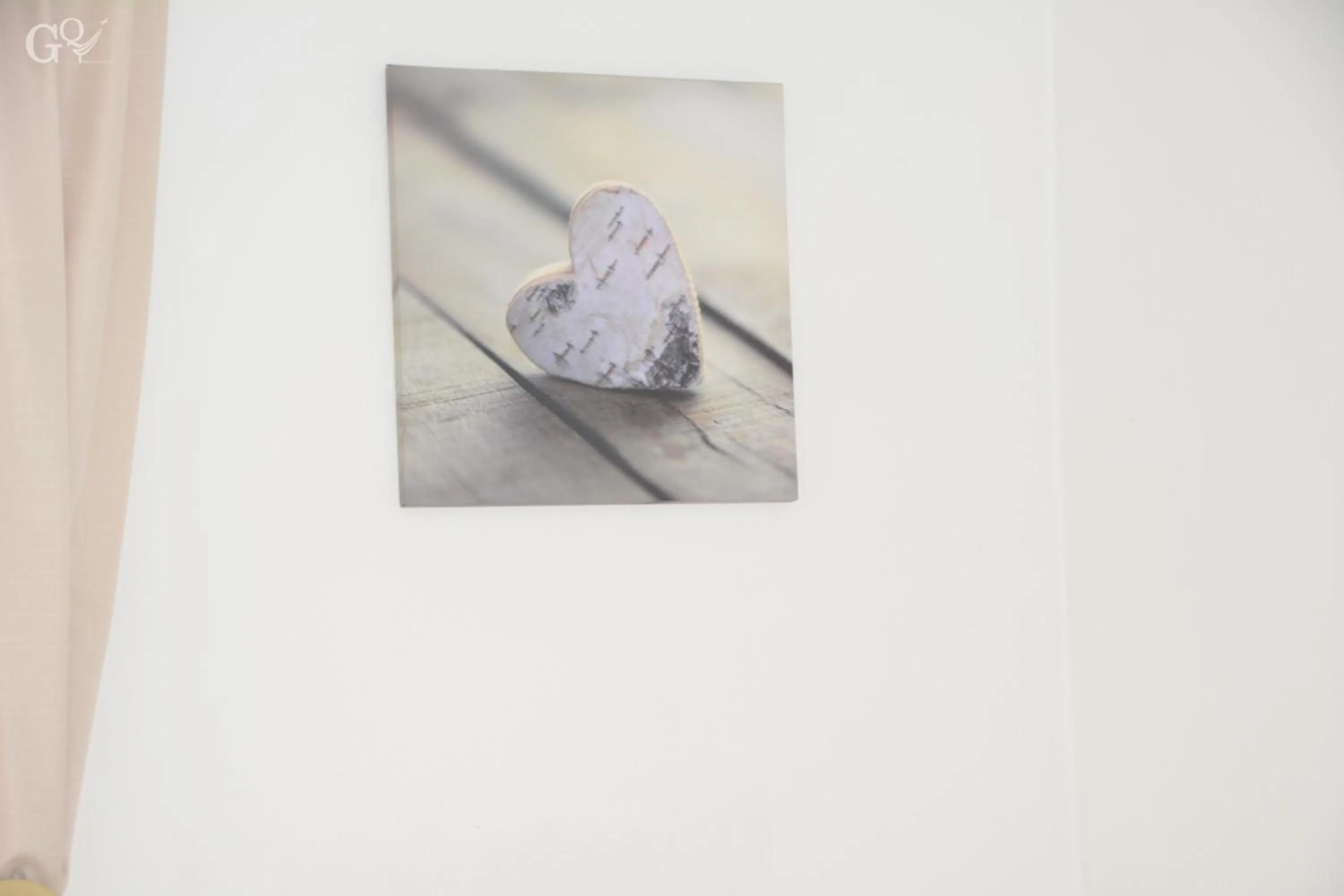 Decorative detail in Saarbrücken City Apartments