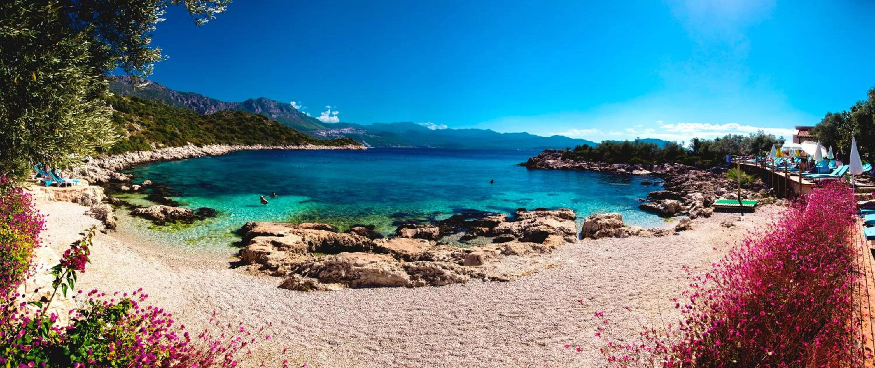 Beach in Blanca Beach Hotel