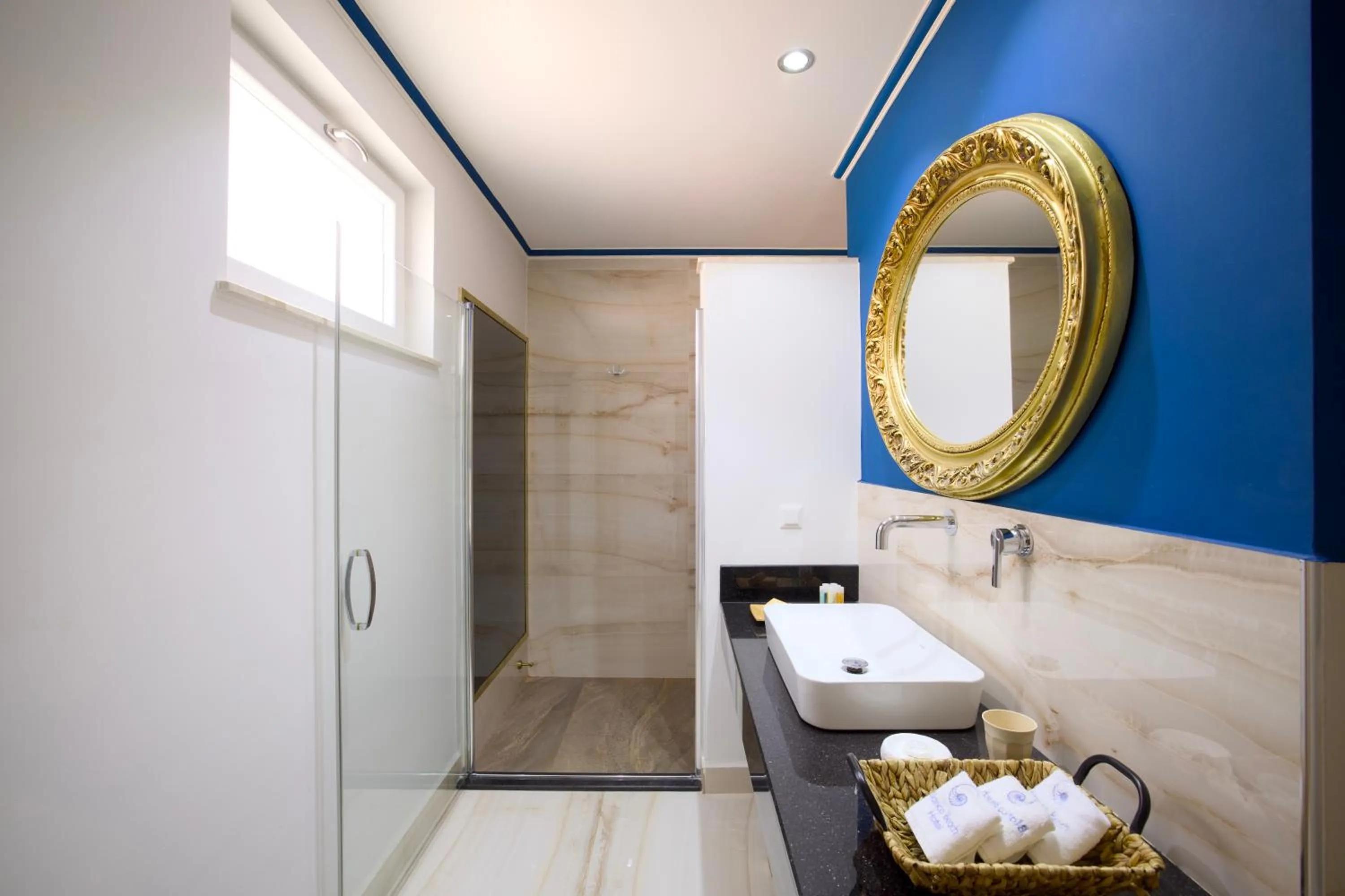 Bathroom in Blanca Beach Hotel