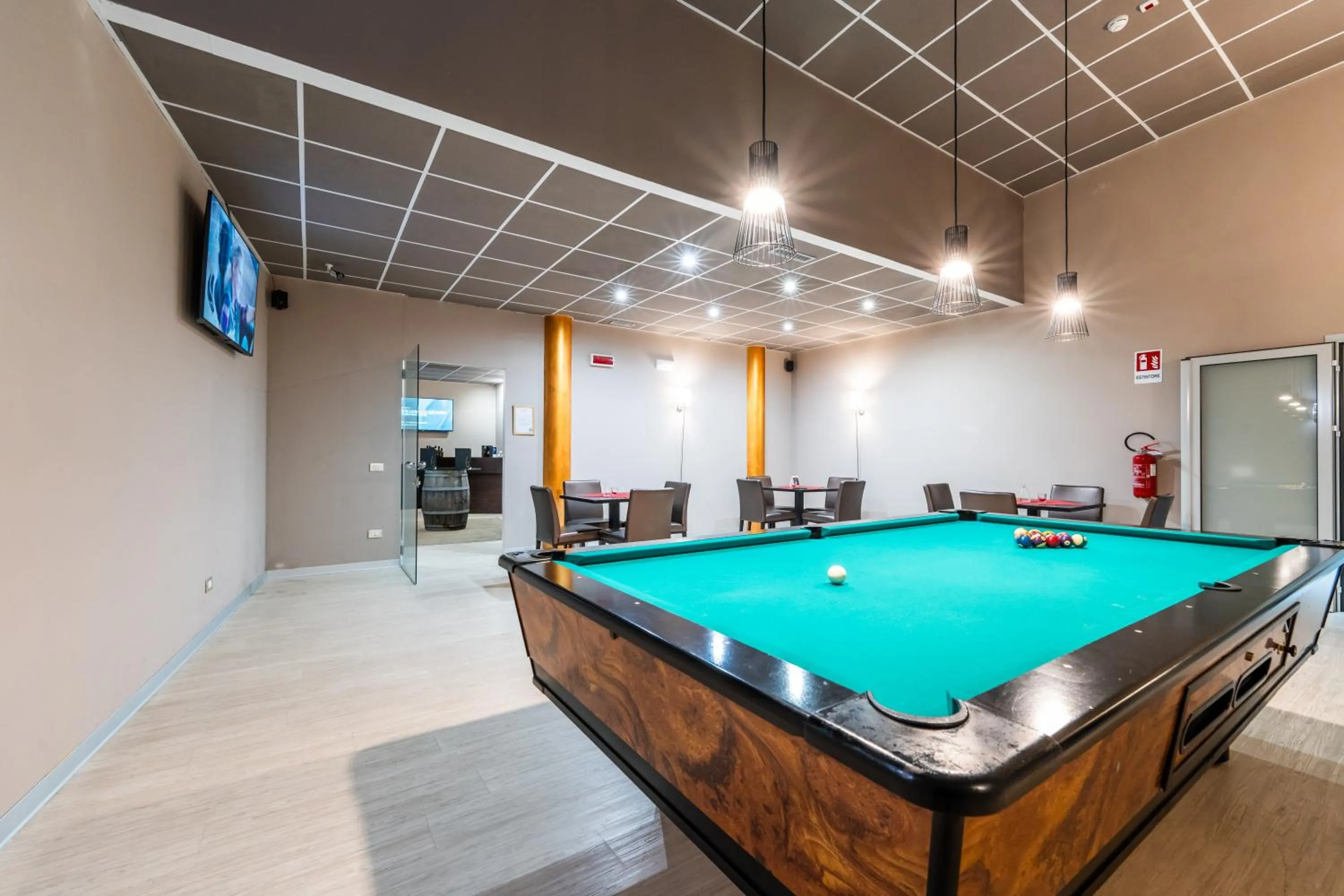 Communal lounge/ TV room in Hotel Norge