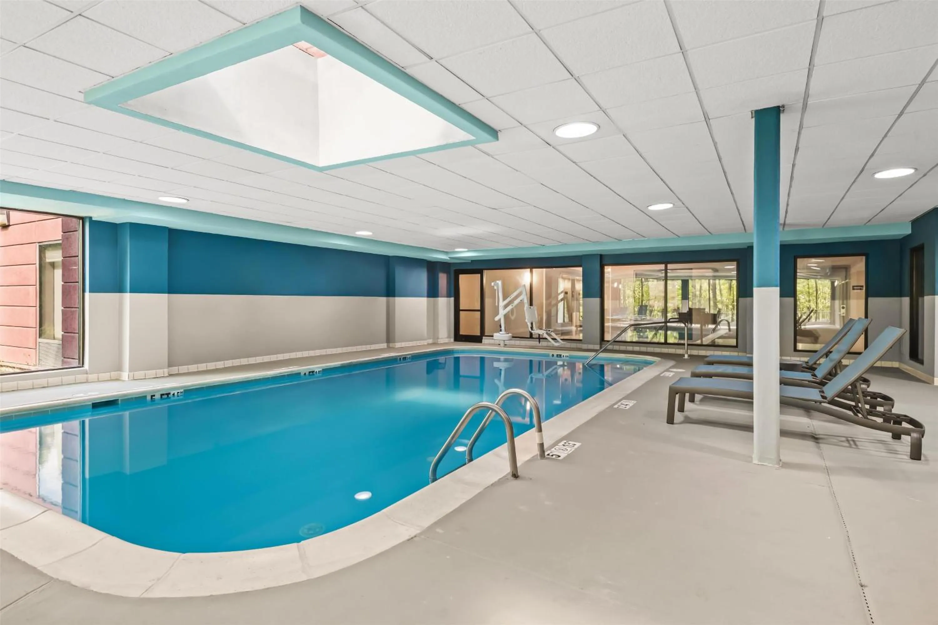 Pool view in Hampton Inn Elkton