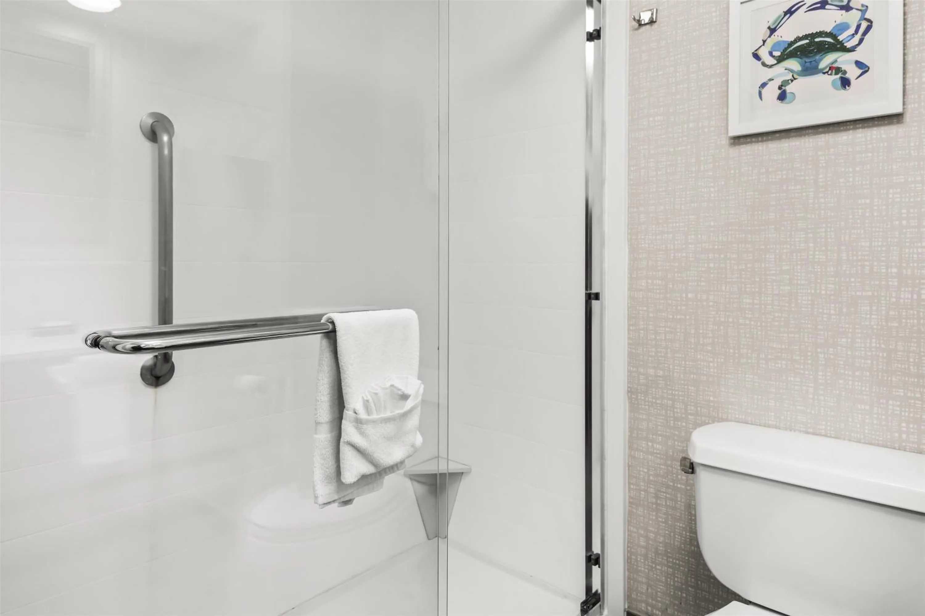 Bathroom in Hampton Inn Elkton